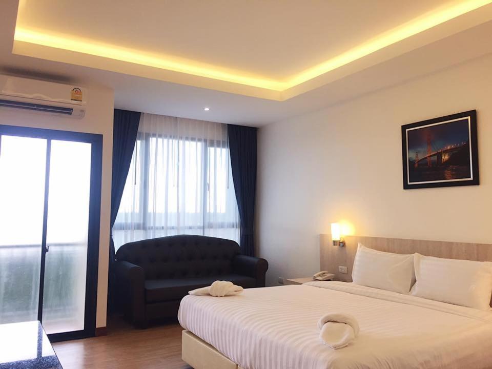 Deluxe Double Room photo 3