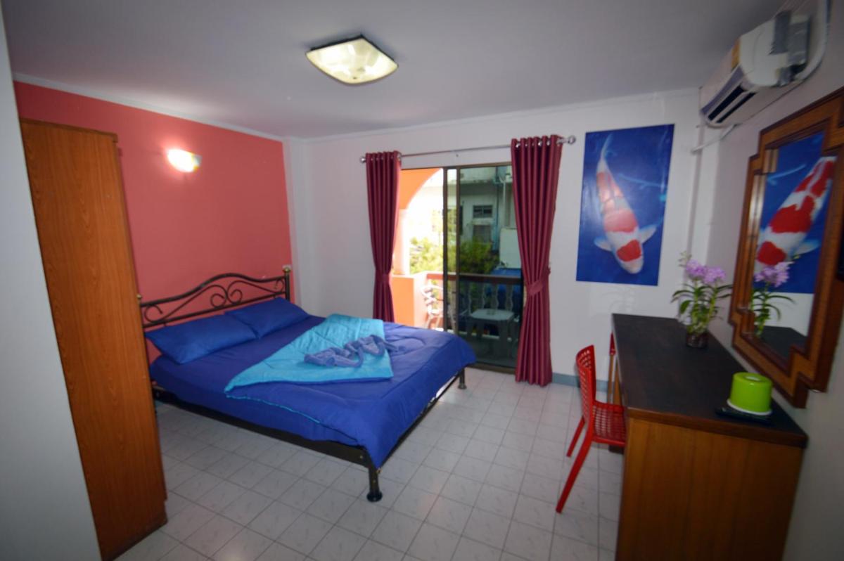 Double Room with Balcony and Sea View - Photo 3