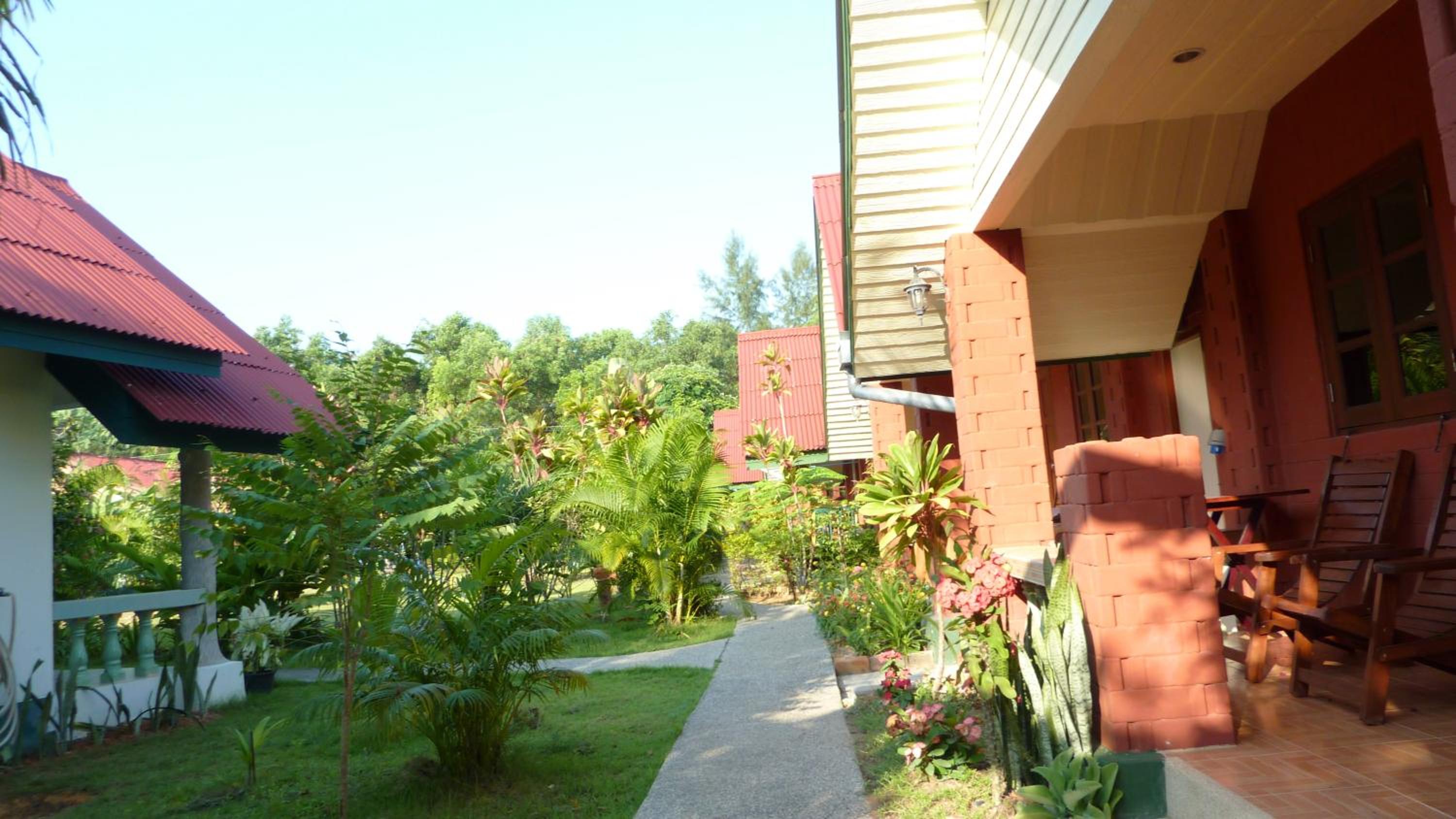 Bungalow with Twin Beds photo 2