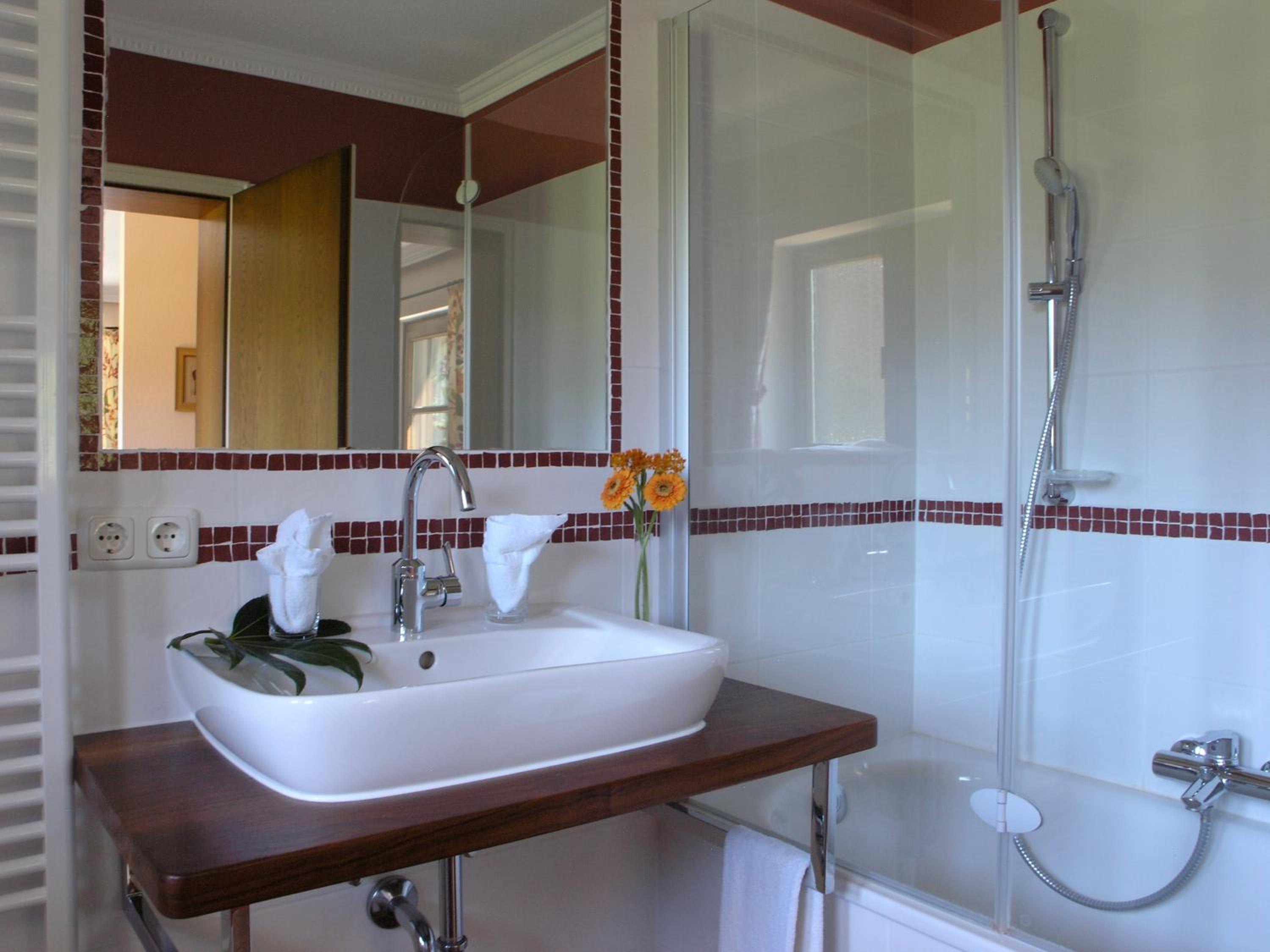 Double Room - Photo 6