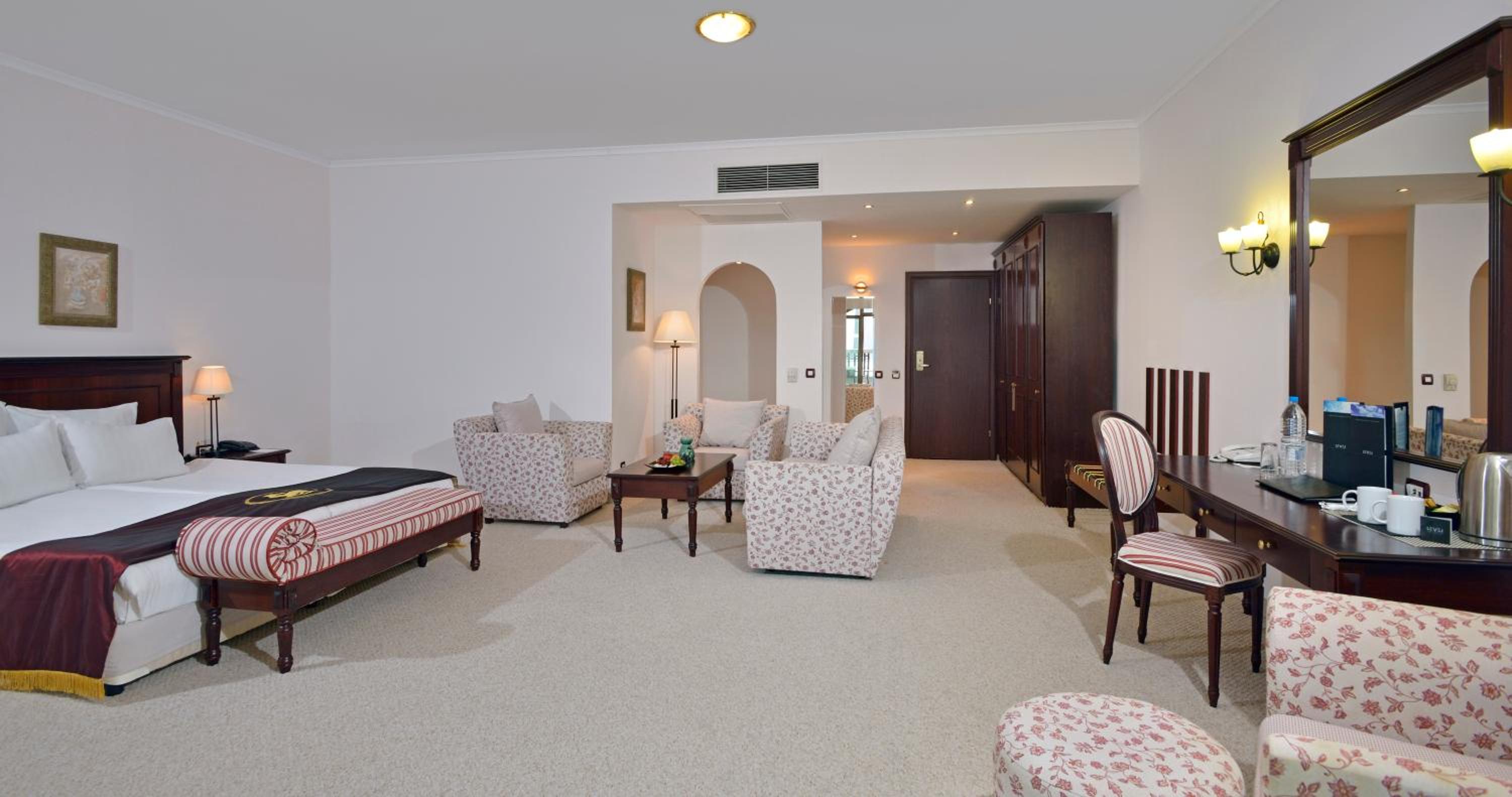 The Level Junior Suite - Photo 1