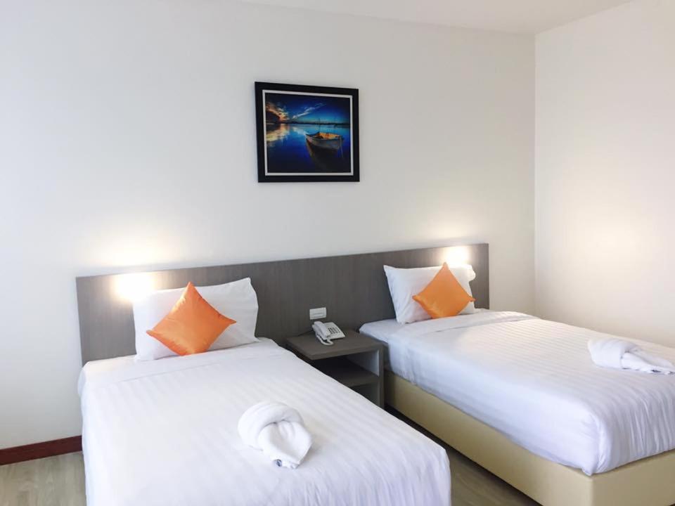 Standard Twin Room photo 2