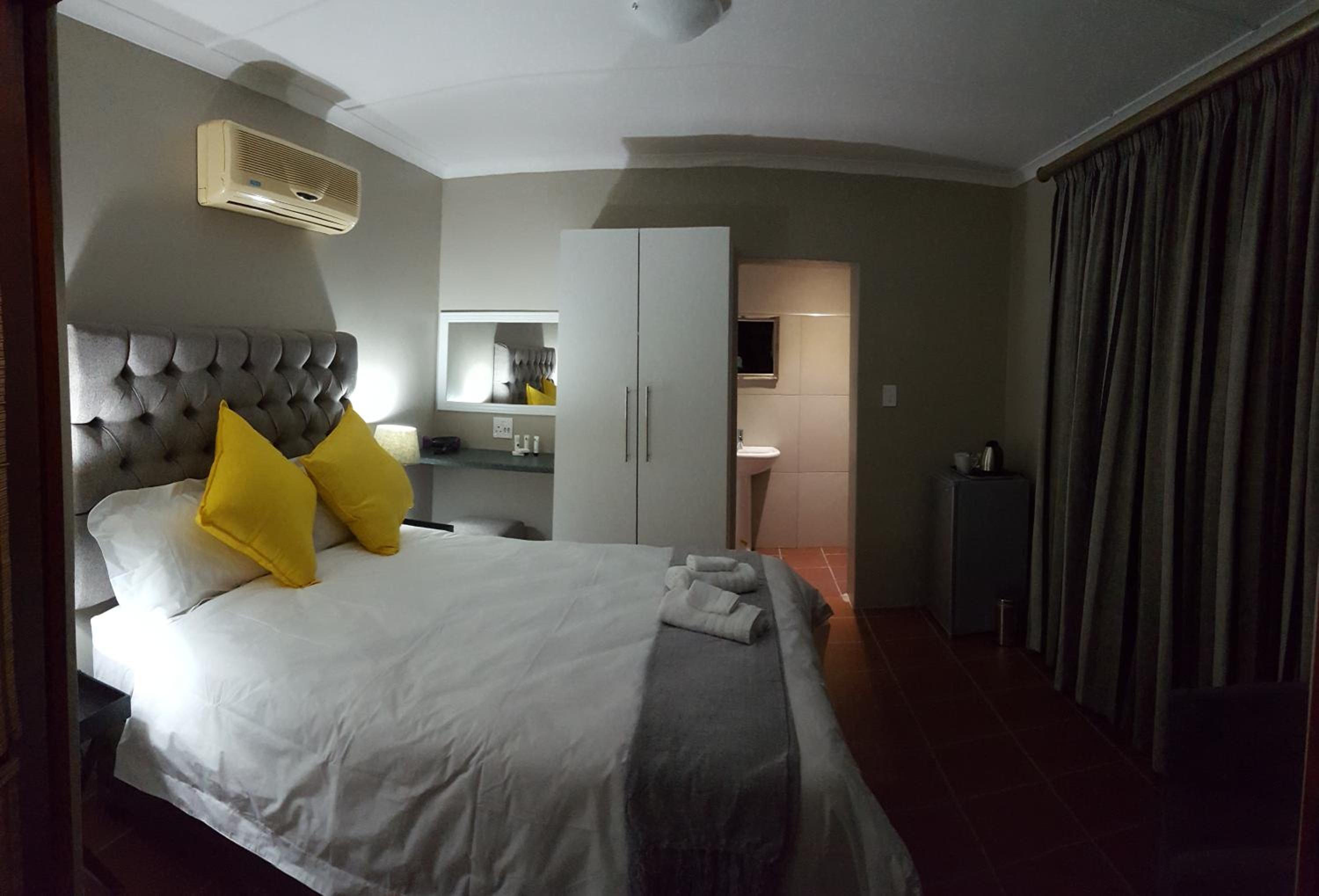 Superior Queen Room - Photo 1