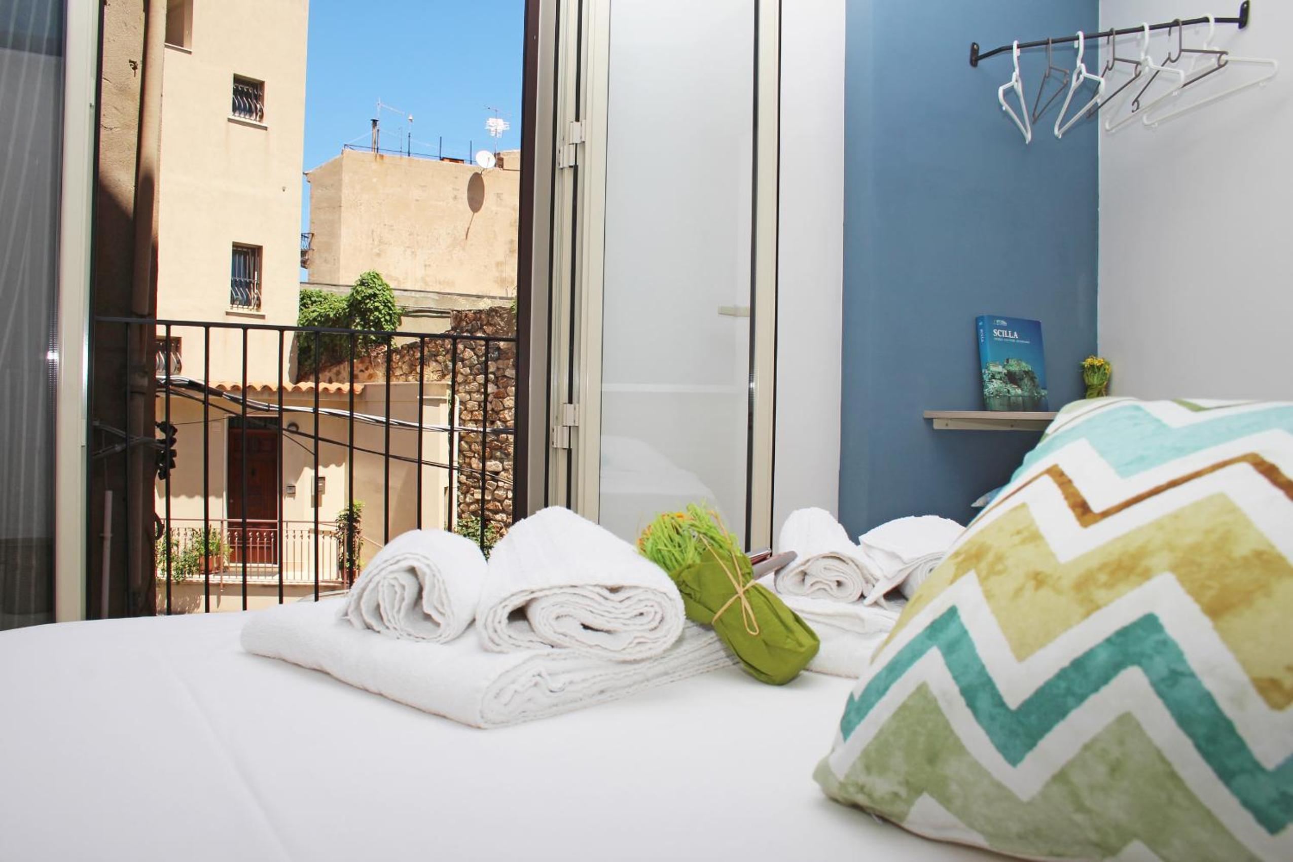 Double Room - Photo 3