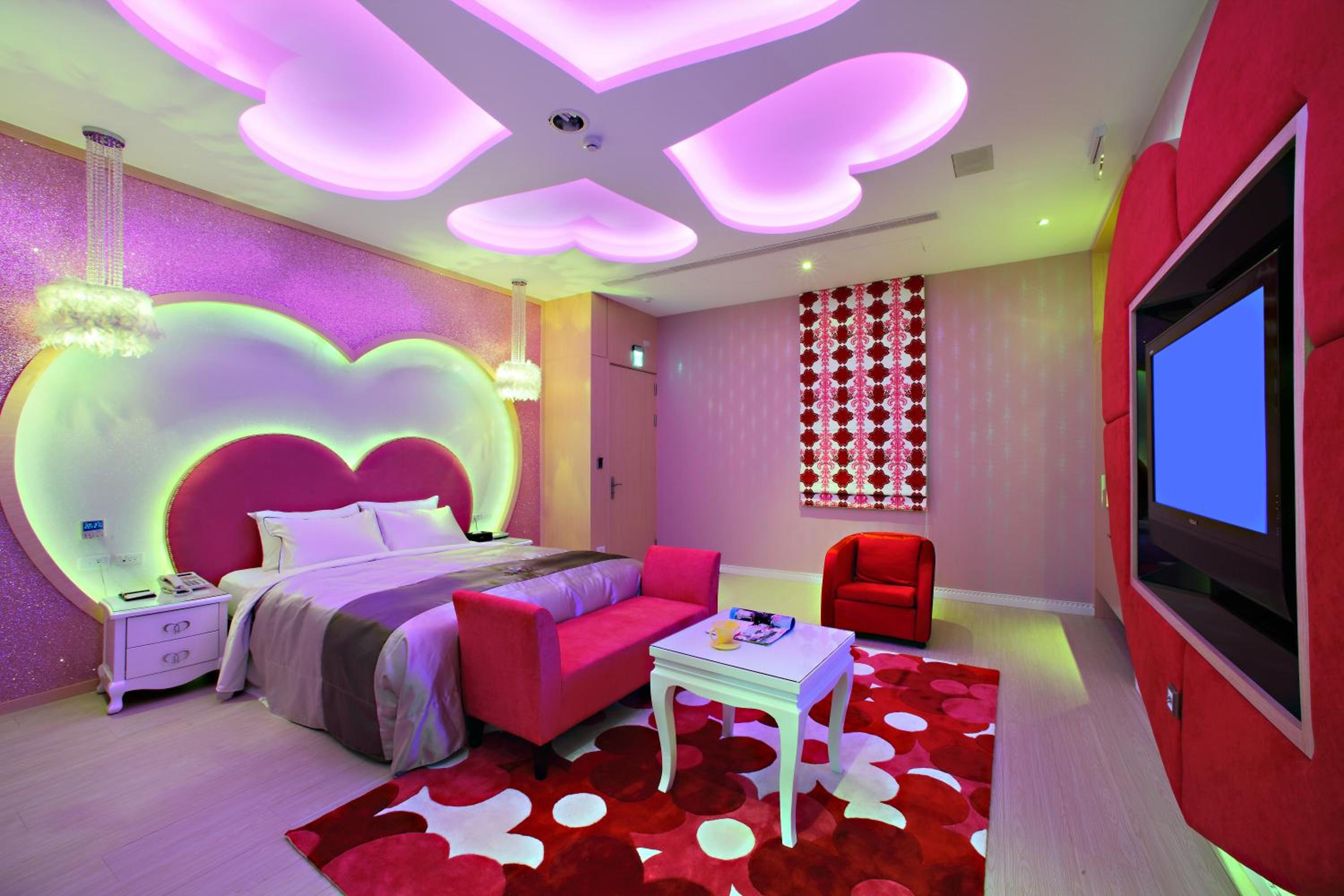 Standard Double Room (Check-in after 22:00)