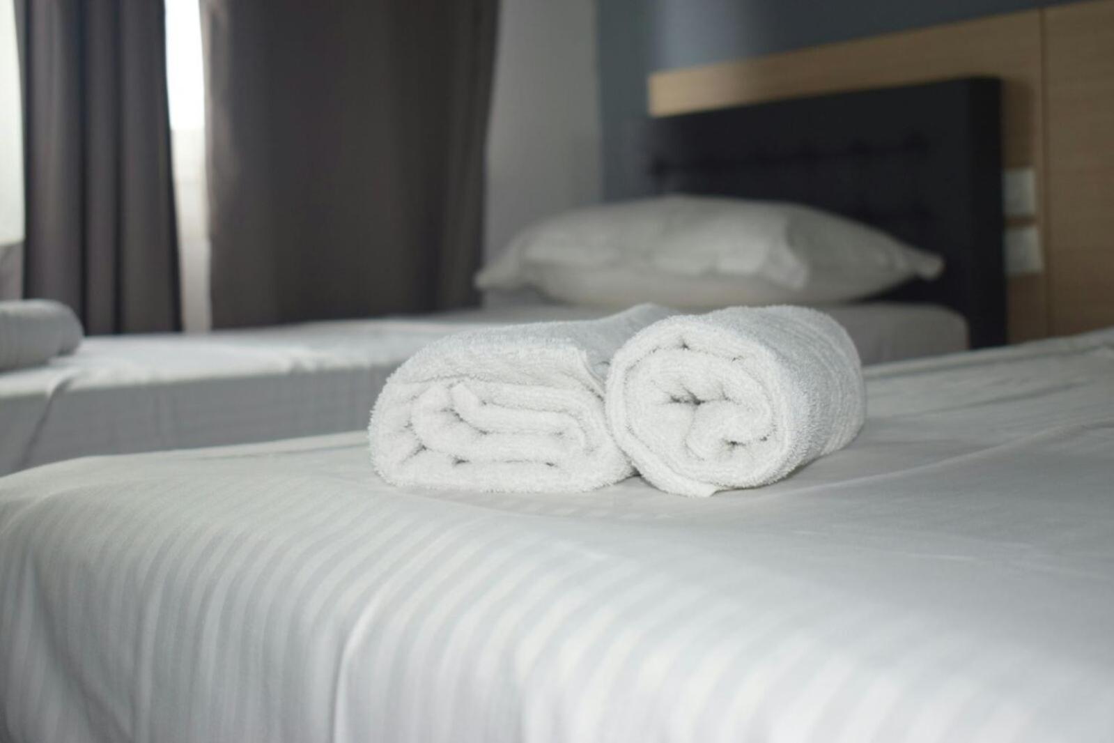 Double or Twin Room - Photo 6
