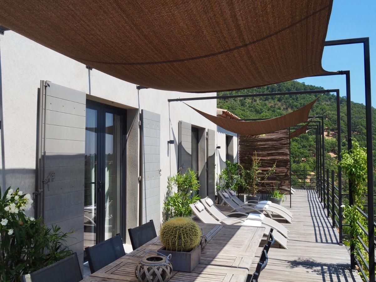 Apartment with Mountain View photo 1