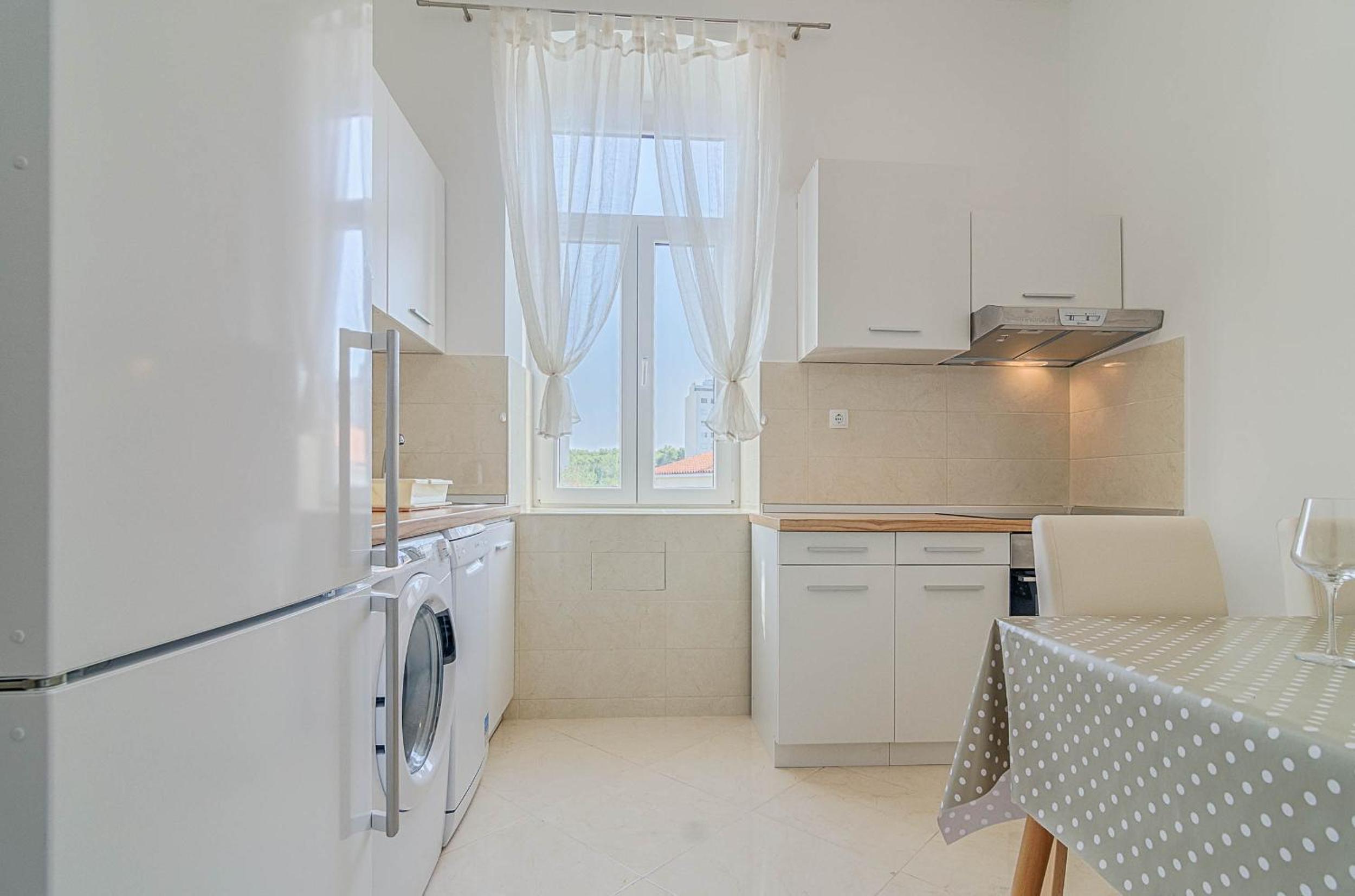 Two-Bedroom Apartment - Photo 17