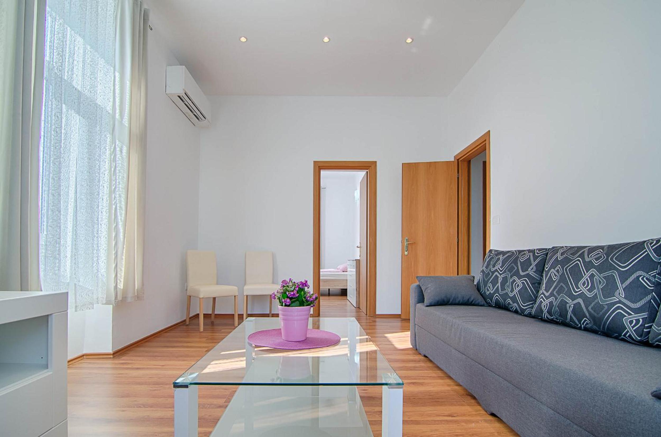 Two-Bedroom Apartment - Photo 20
