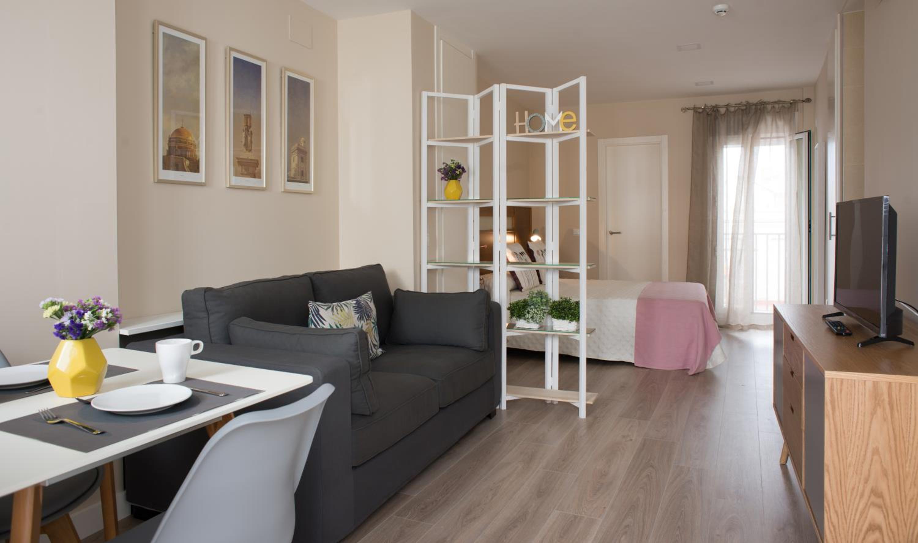 Penthouse Apartment with Terrace photo 3