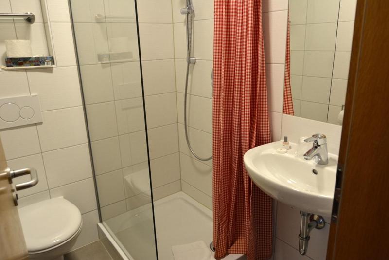Single Room photo 3