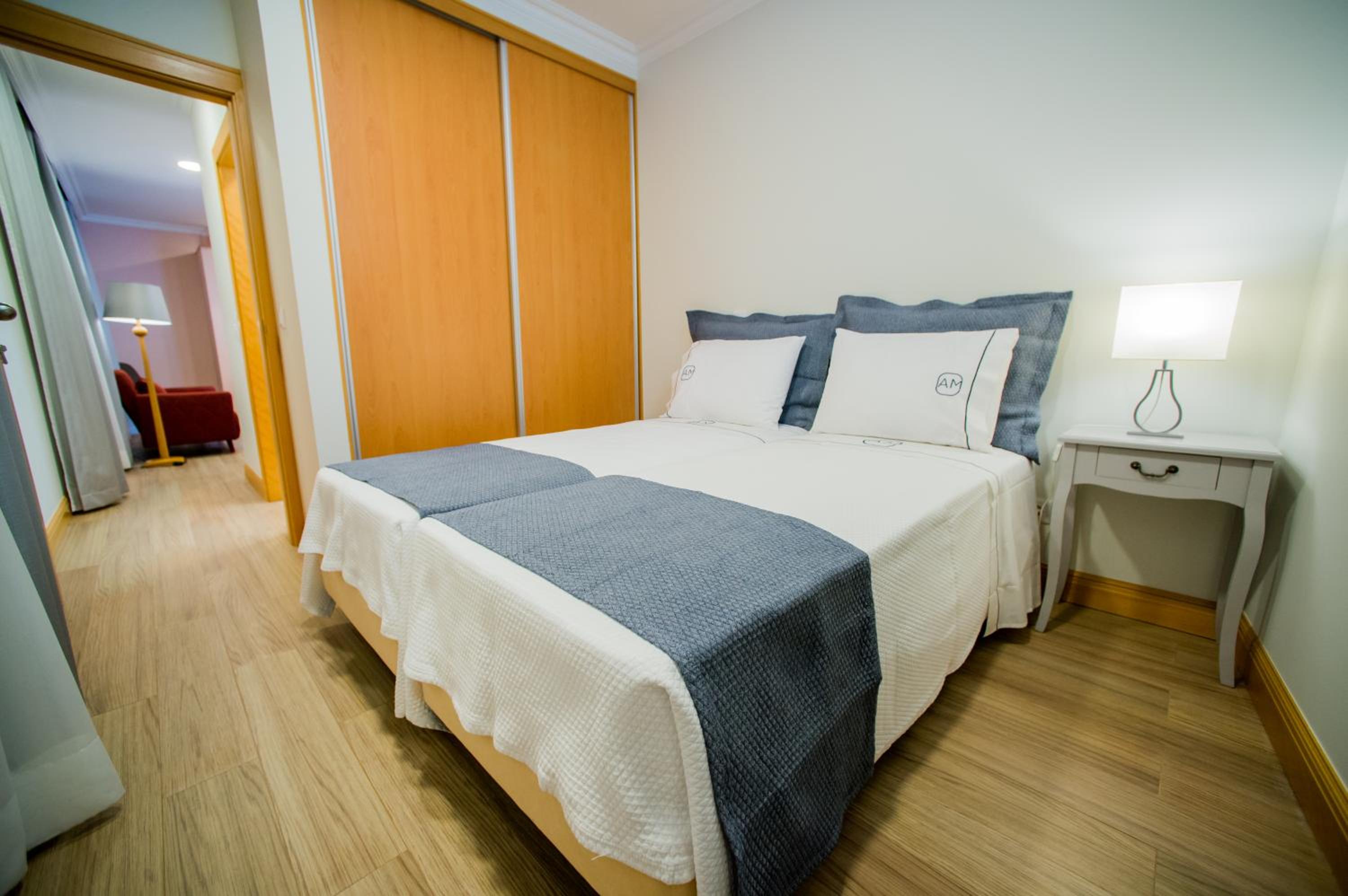One-Bedroom Apartment - Photo 1