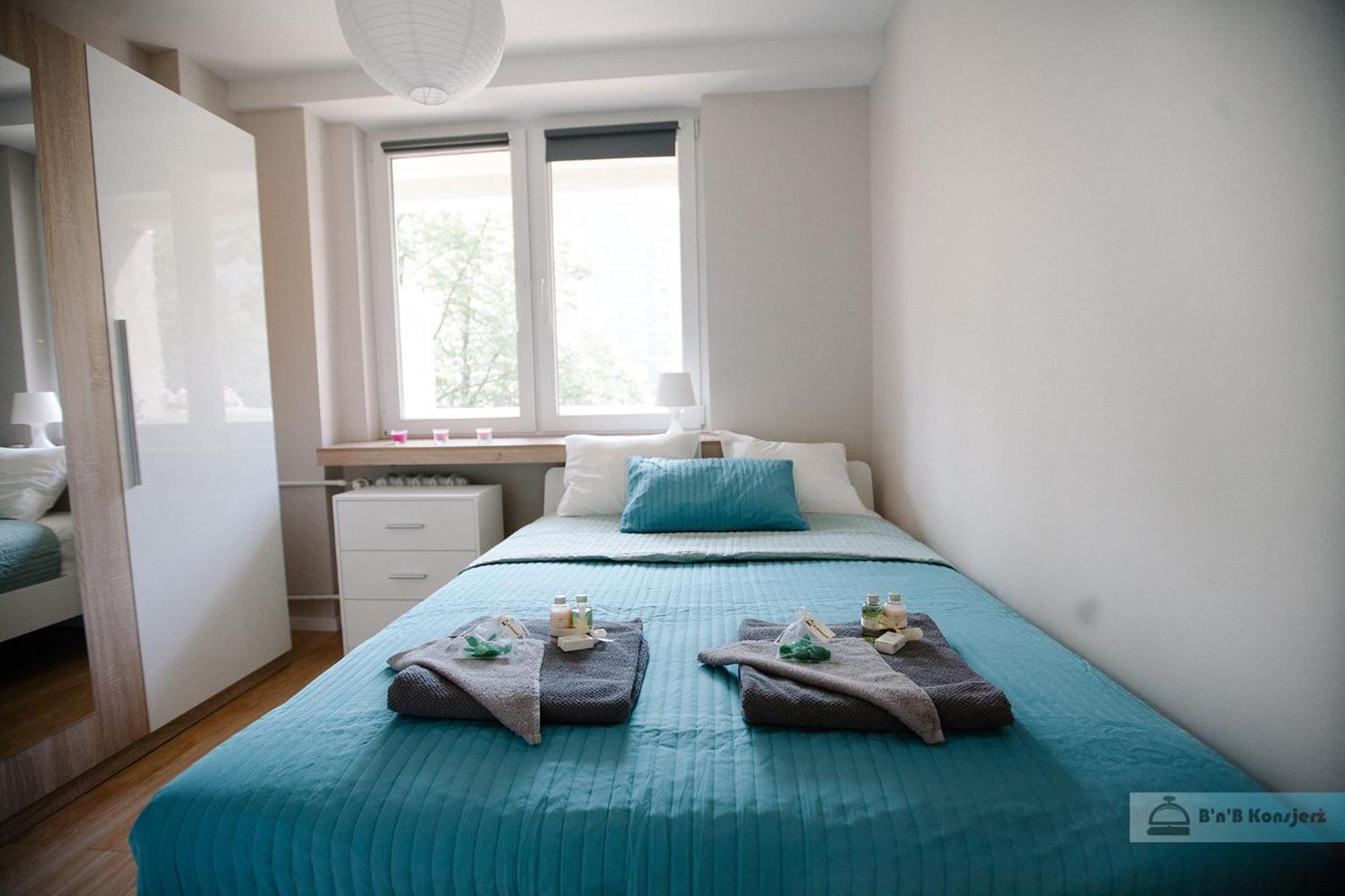 Apartment with Balcony - Photo 14