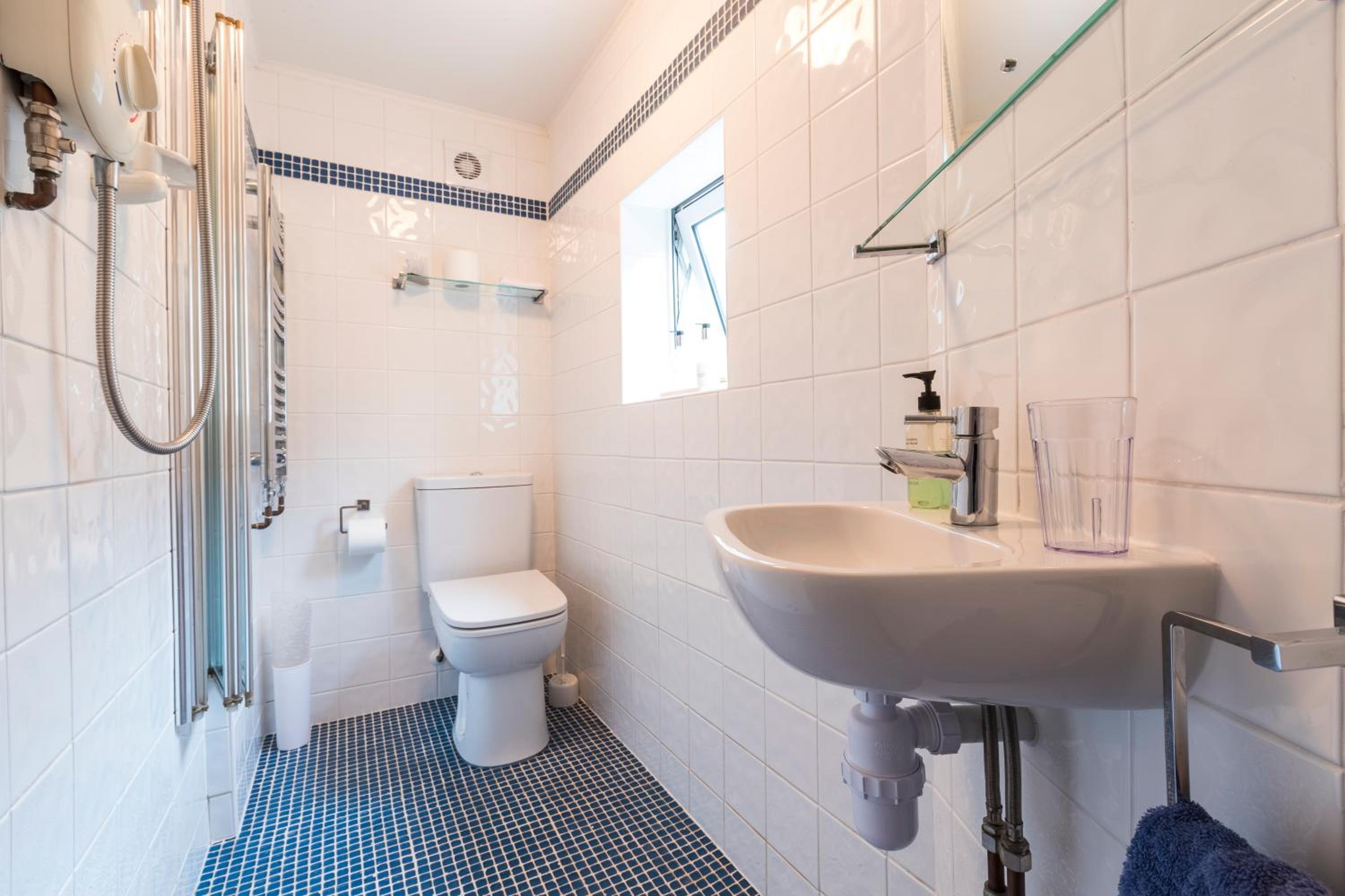 Double Or Twin Room With Private External Bathroom photo 2