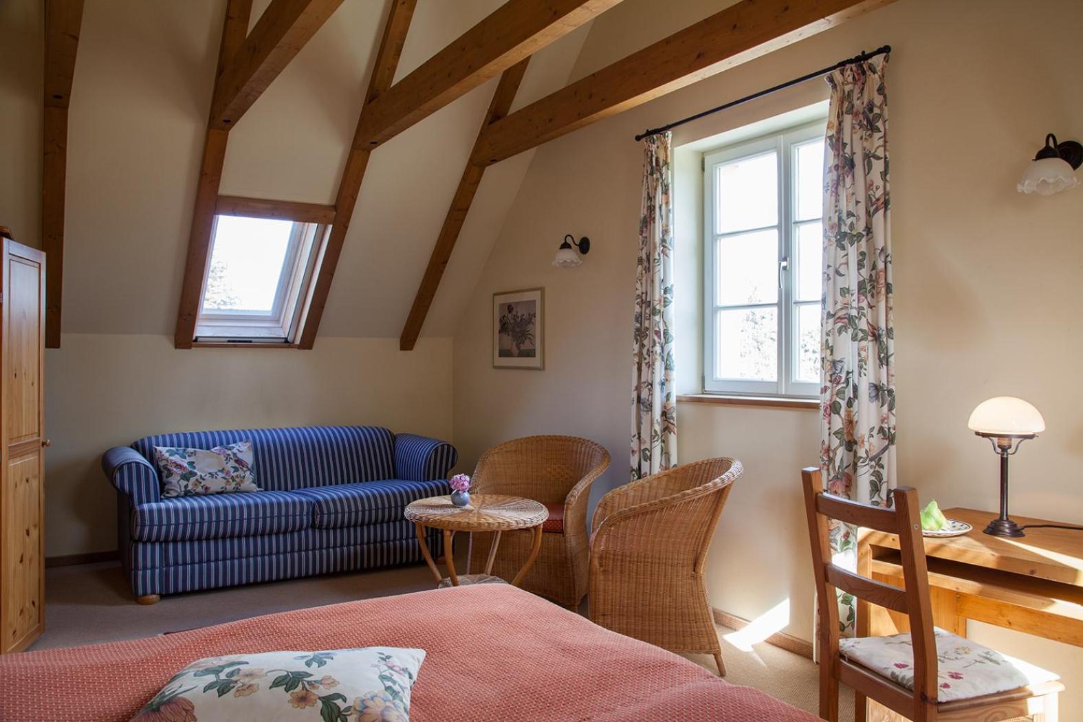 Double Room - Photo 3