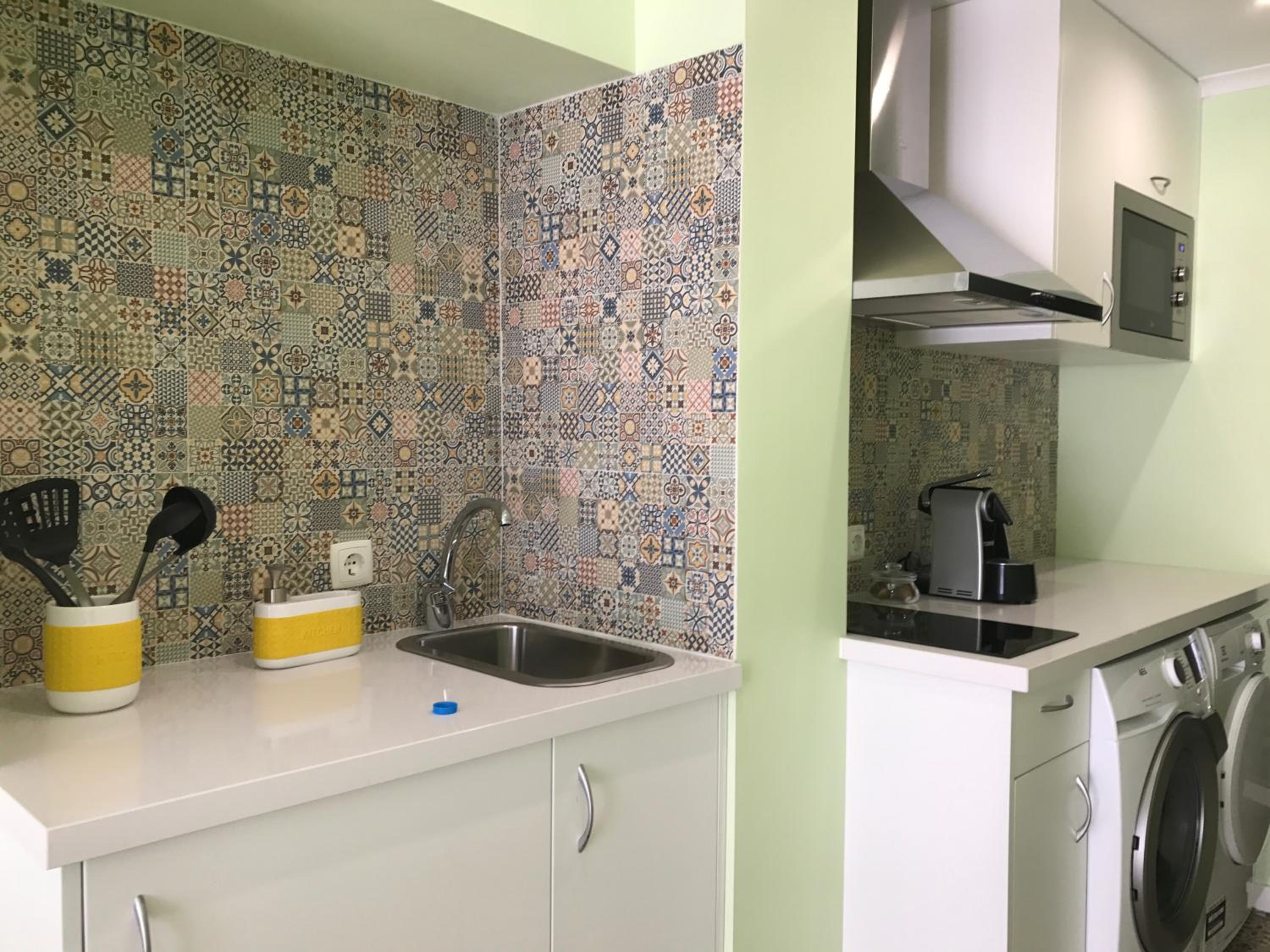 Studio Apartment - Photo 41