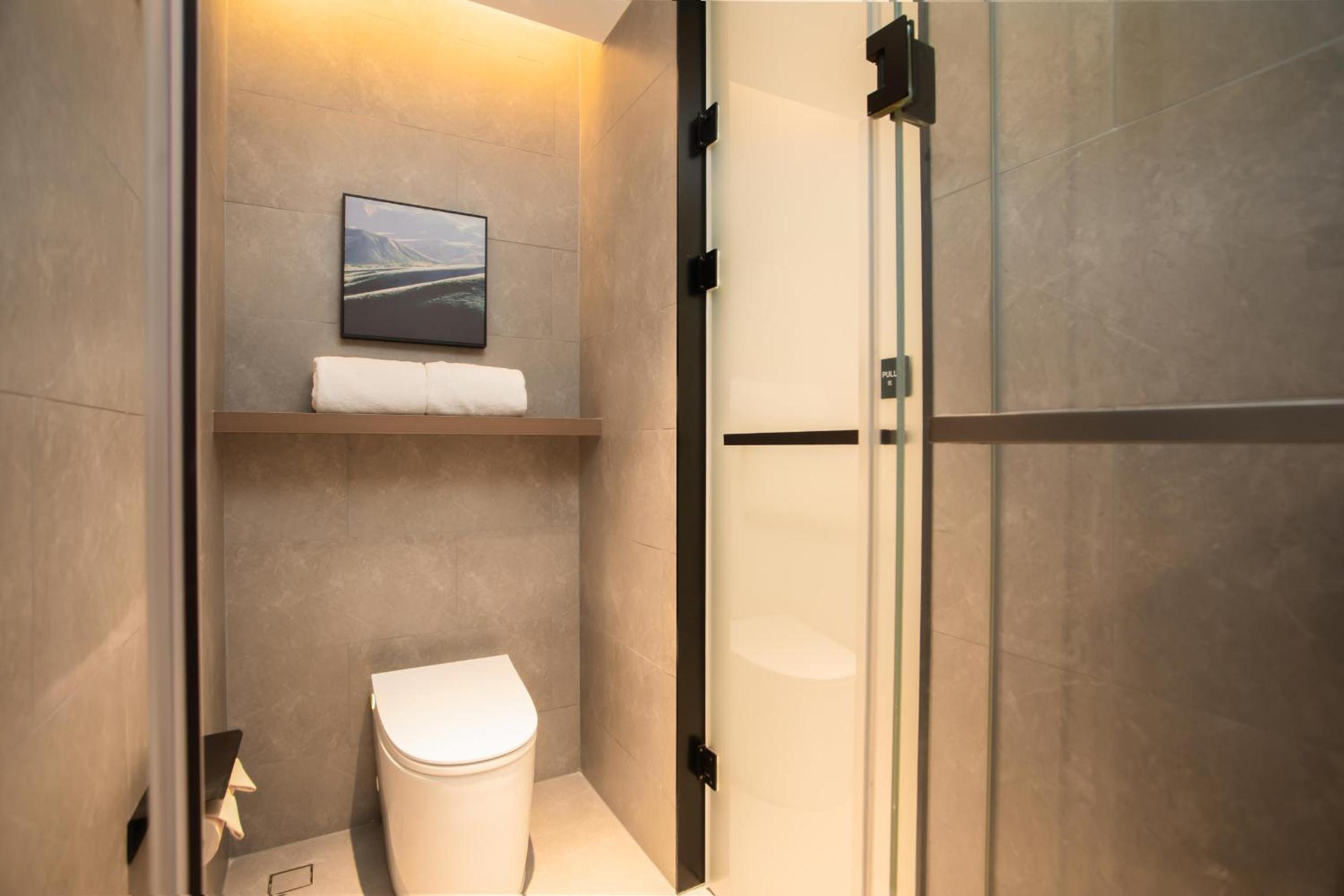 Deluxe Double Room with City View