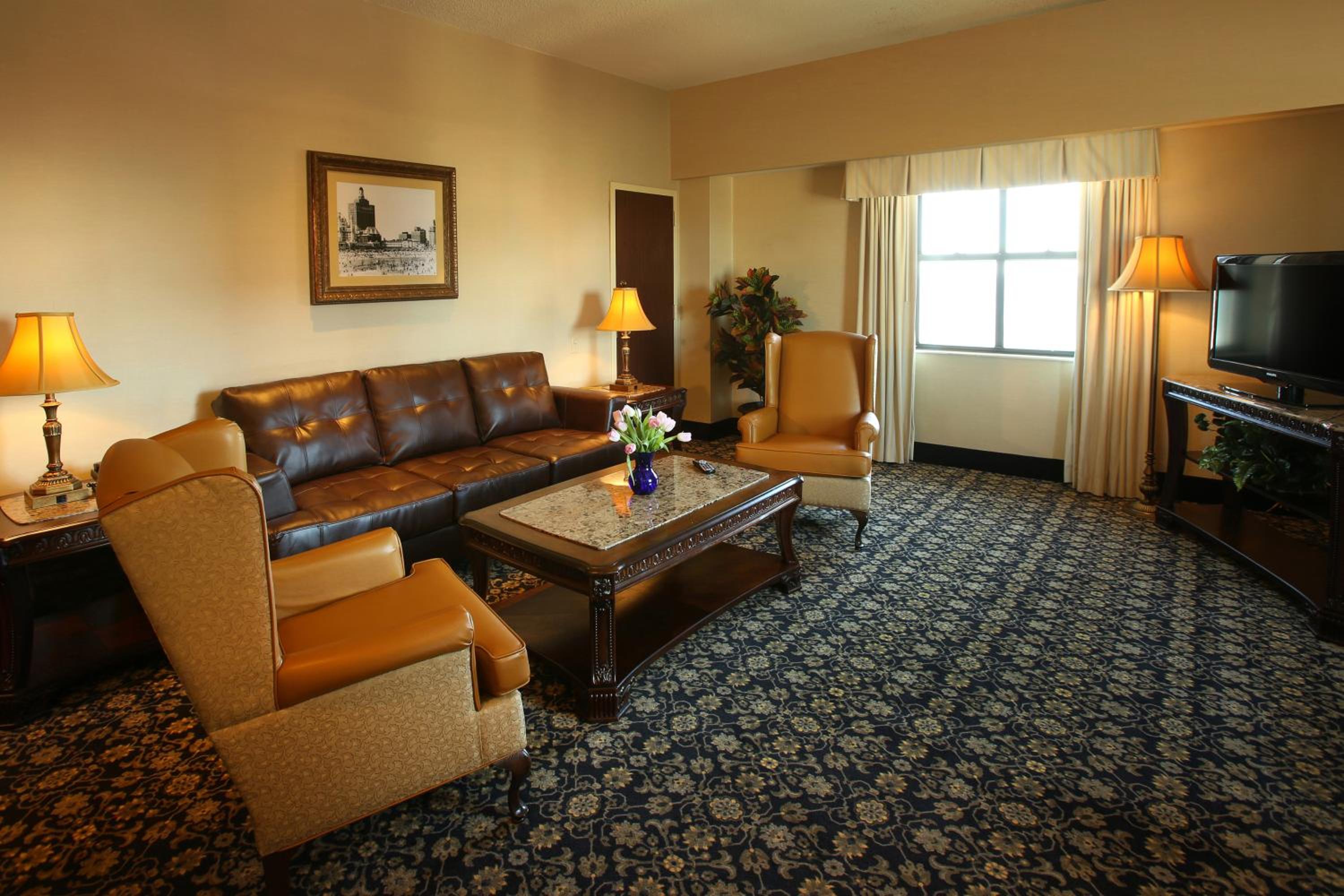 Sinatra King Suite - Photo 4