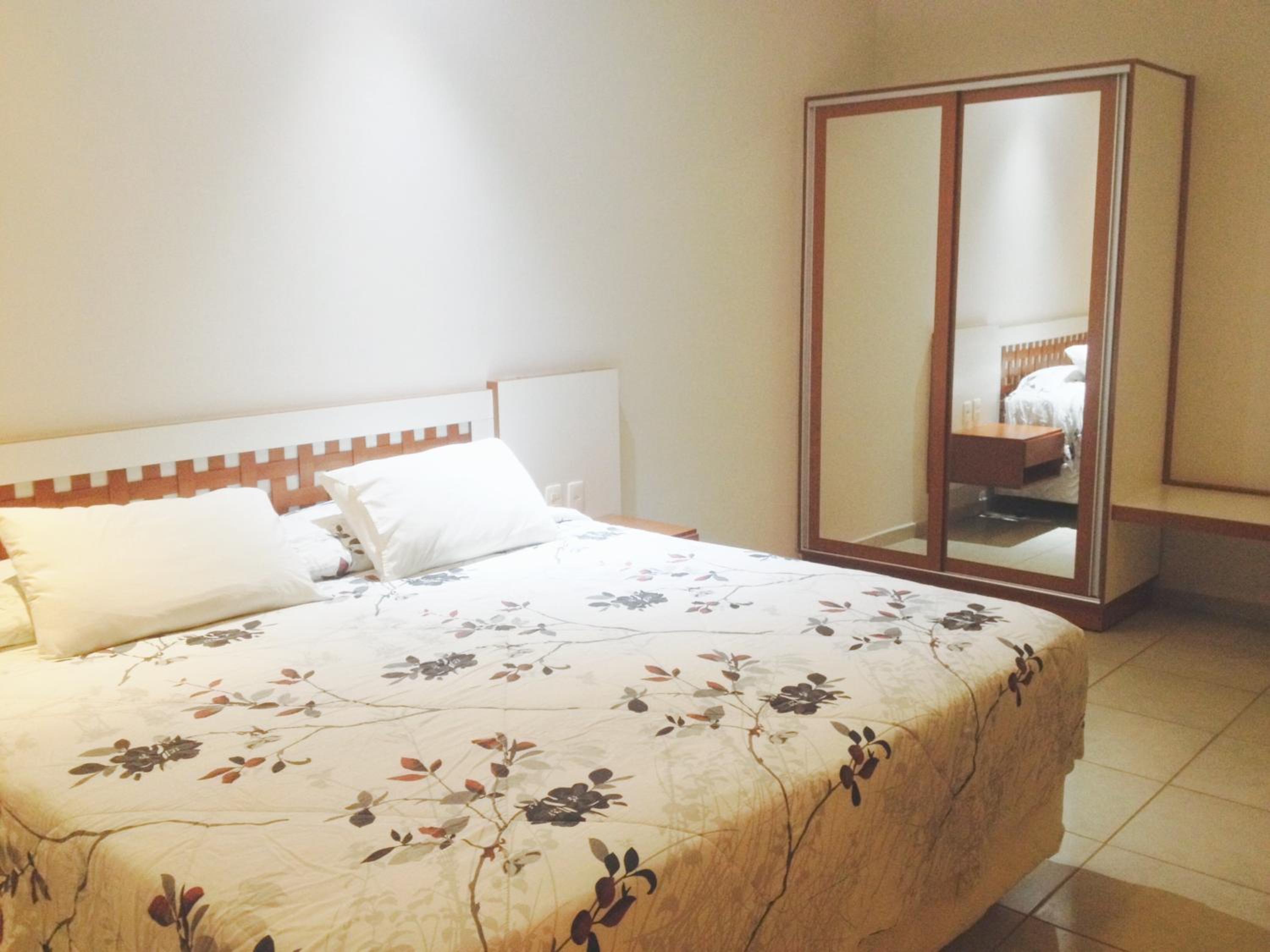 Deluxe Suite with Spa Bath photo 1
