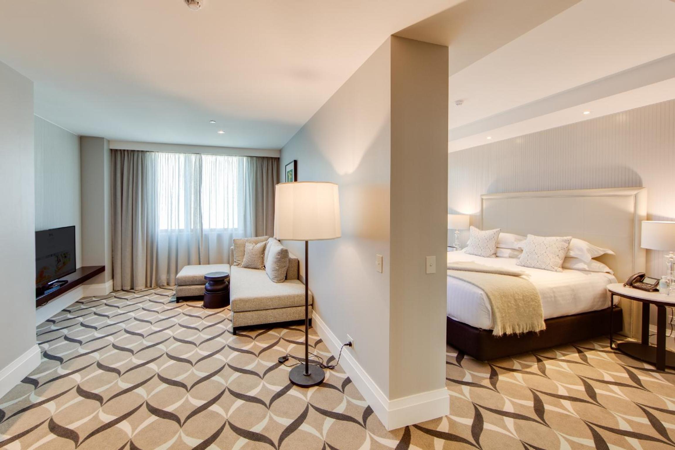 Executive Mayfair Suite