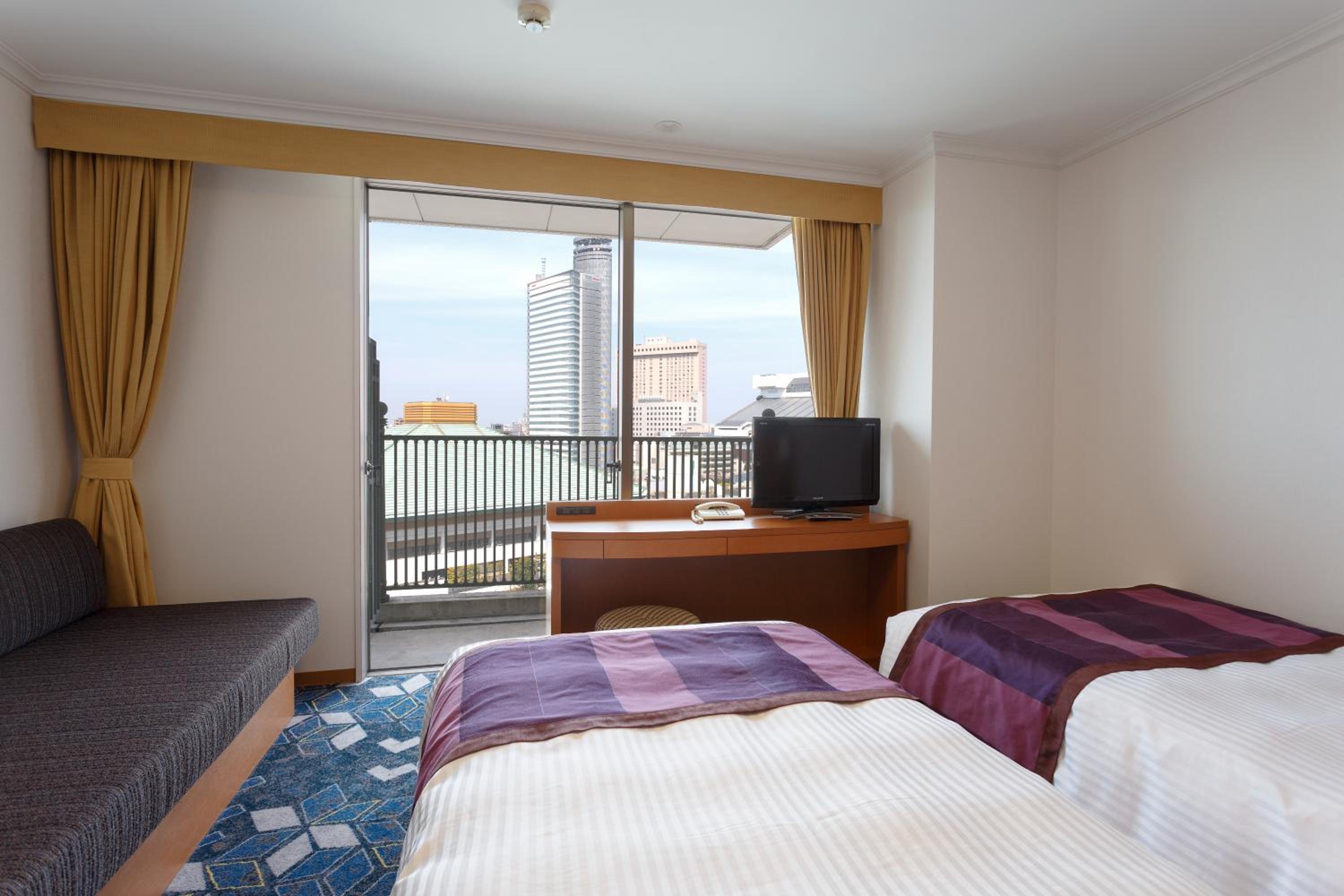 Superior Twin Room (Extra Bed can be added) - Non Smoking photo 2