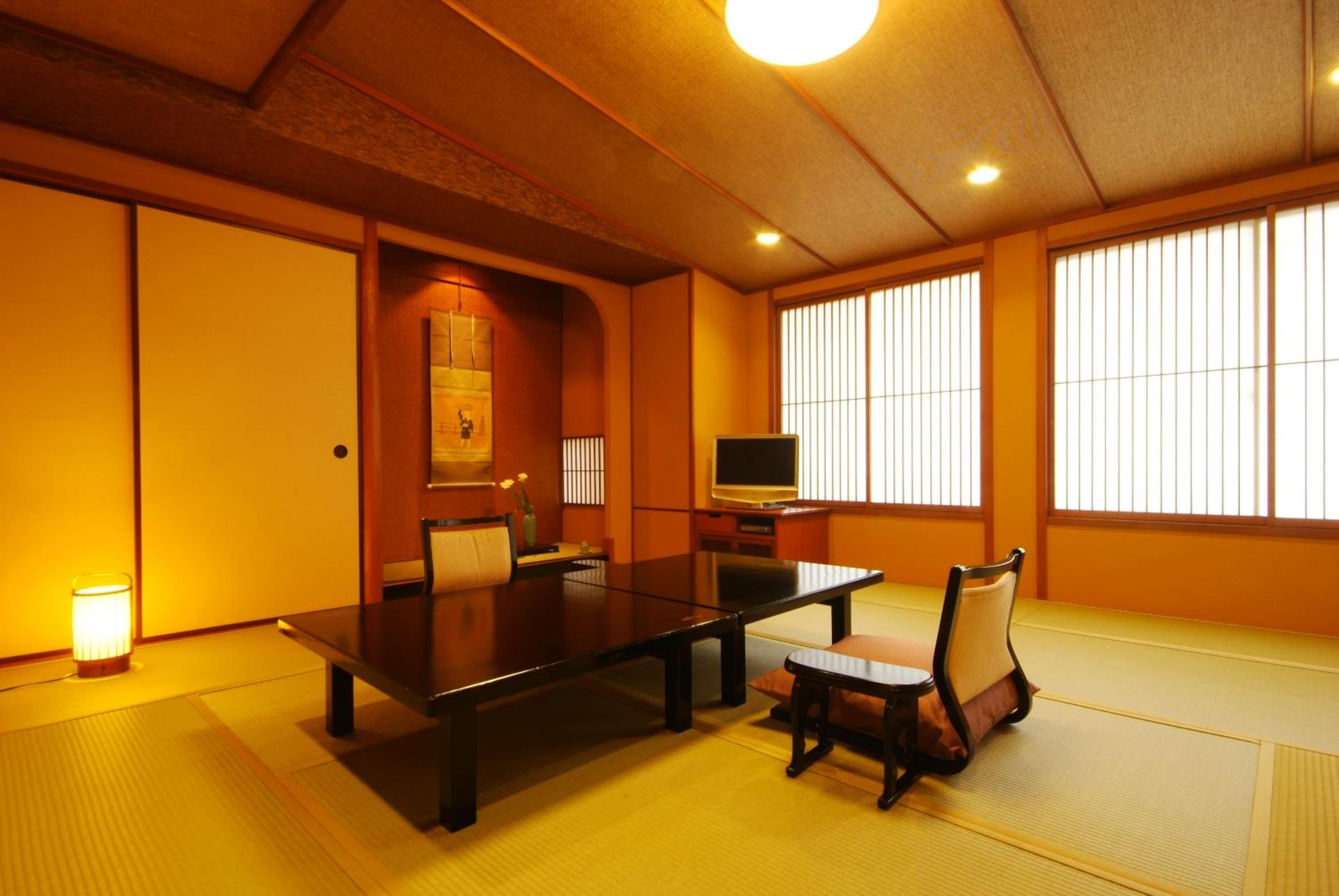 Japanese-Style Superior Room