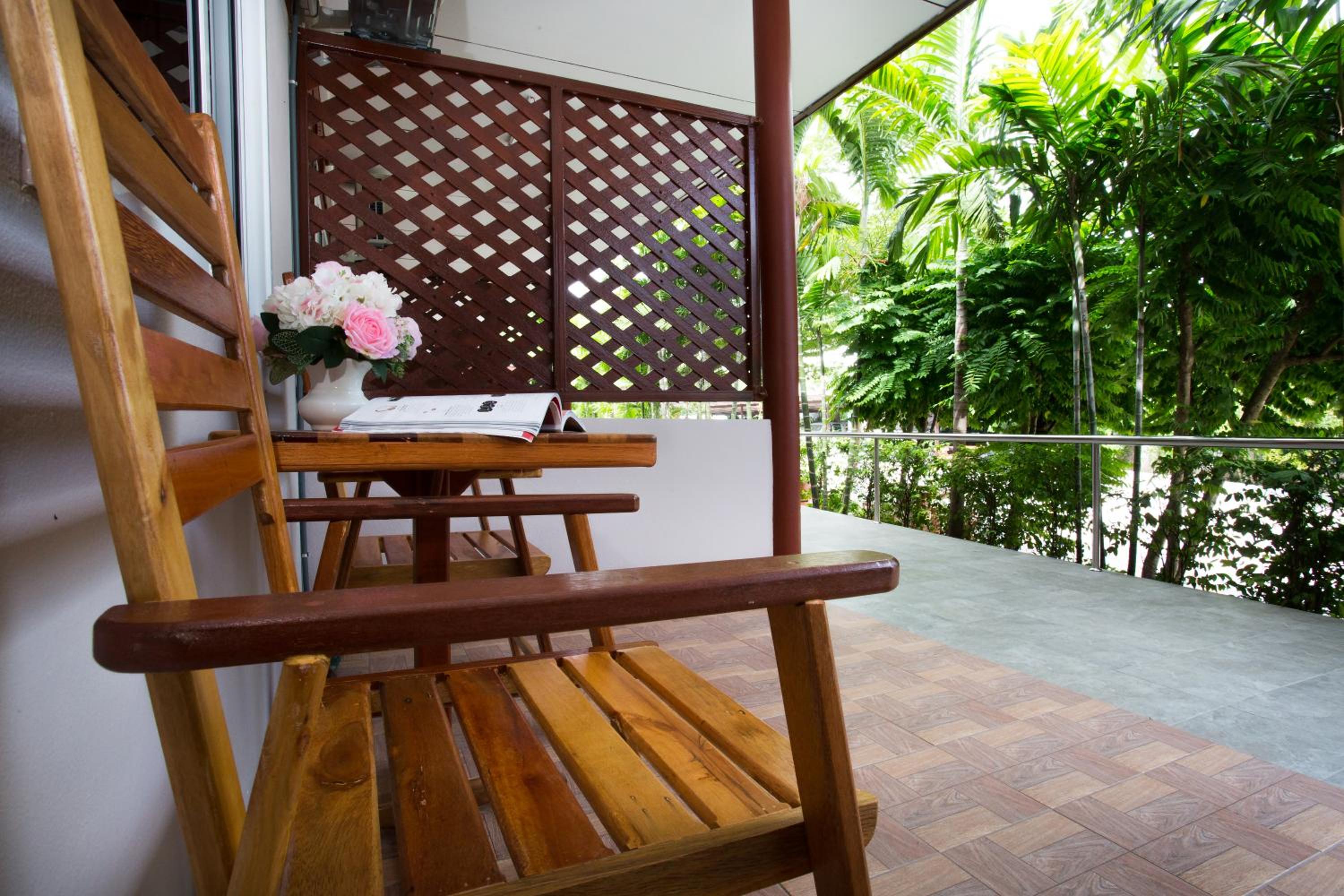 Deluxe Double or Twin Room with Balcony - Photo 8