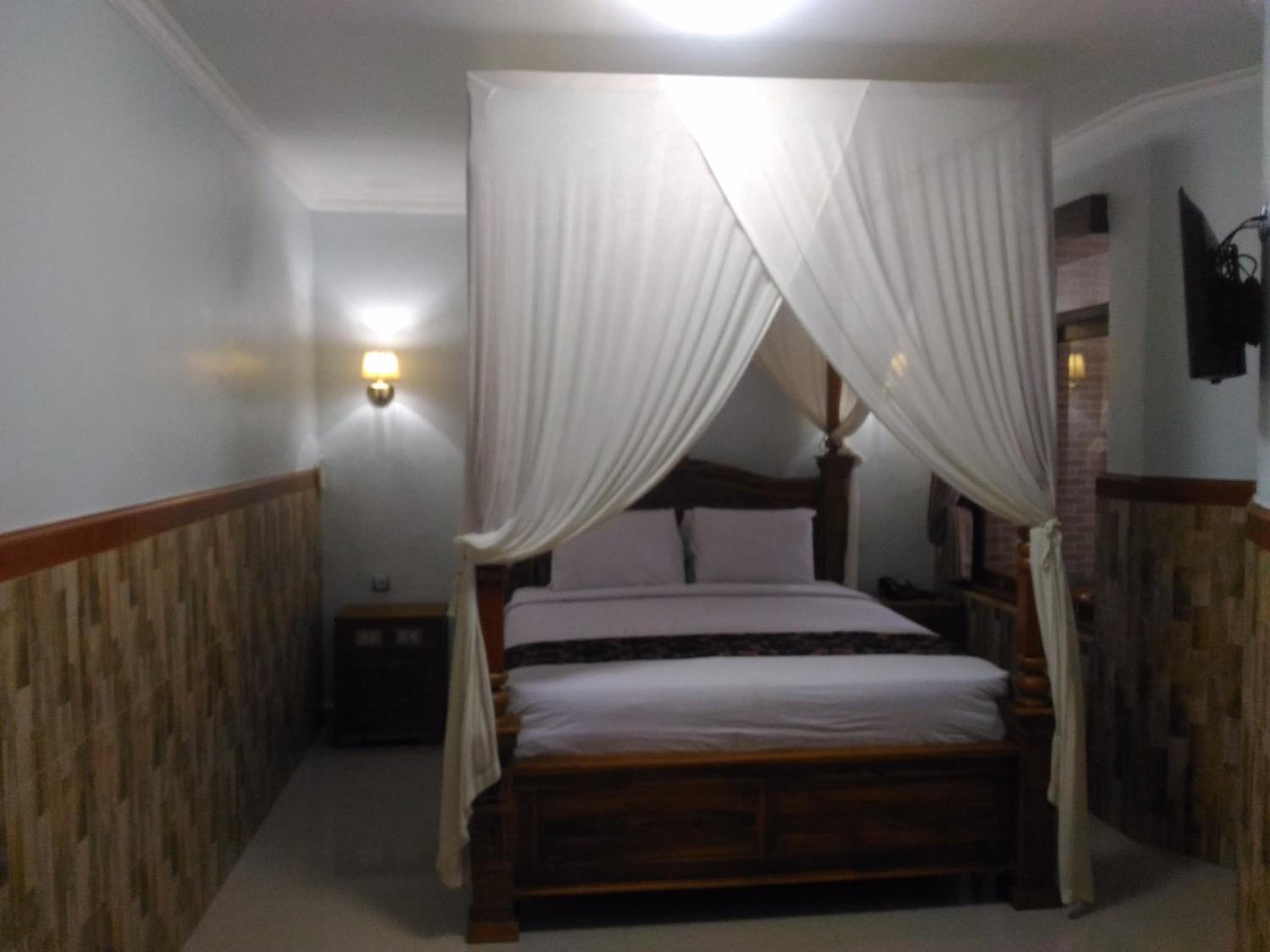 Deluxe Premium Room - Photo 9