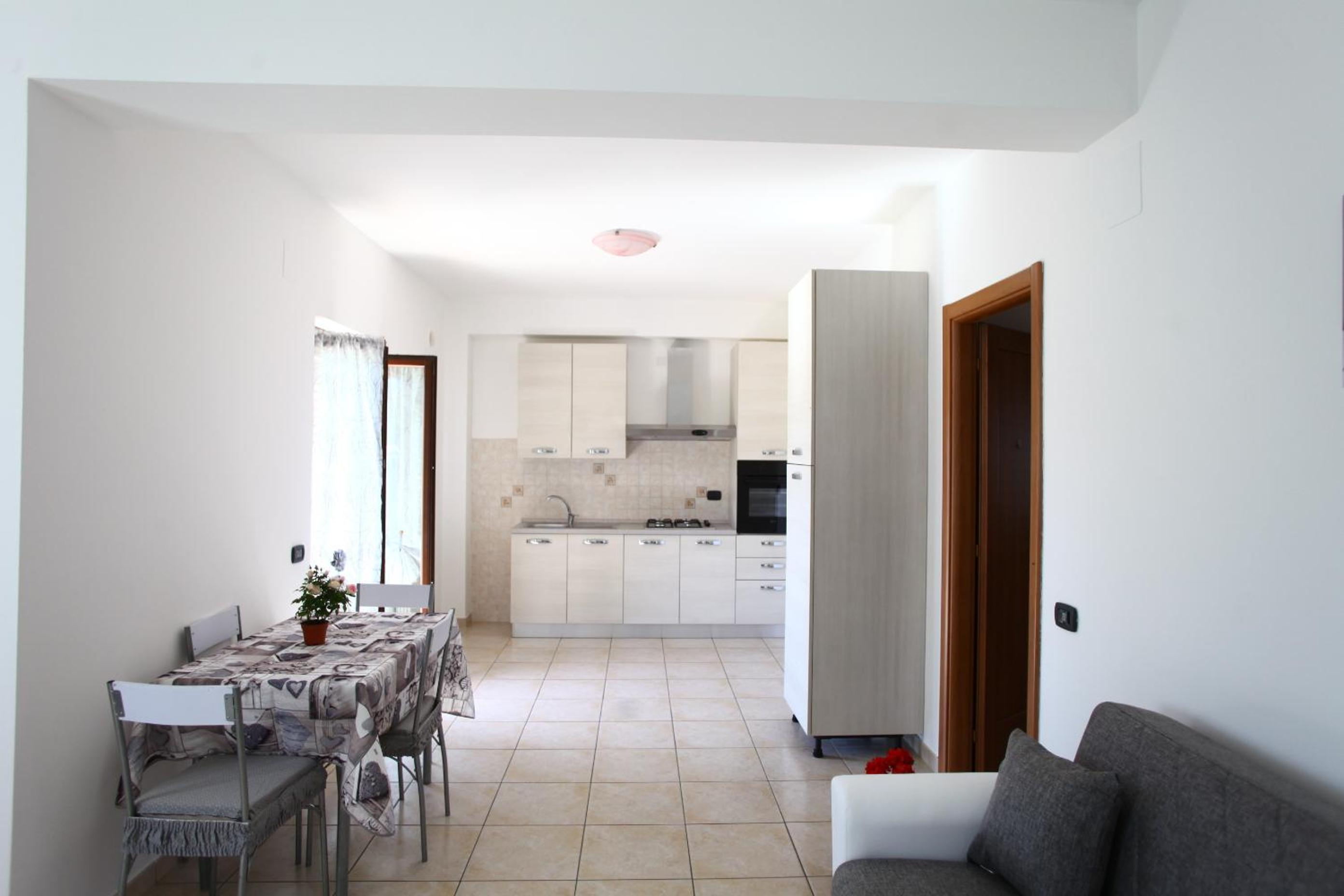 Two-Bedroom House photo 2