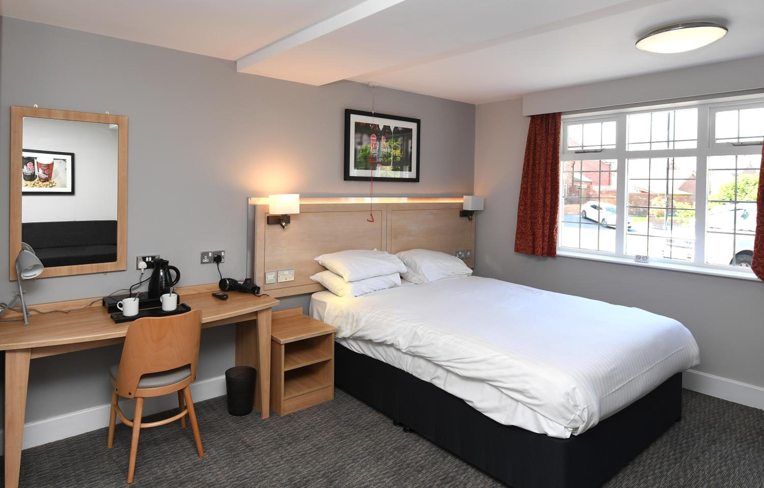 Double or Twin Room photo 2