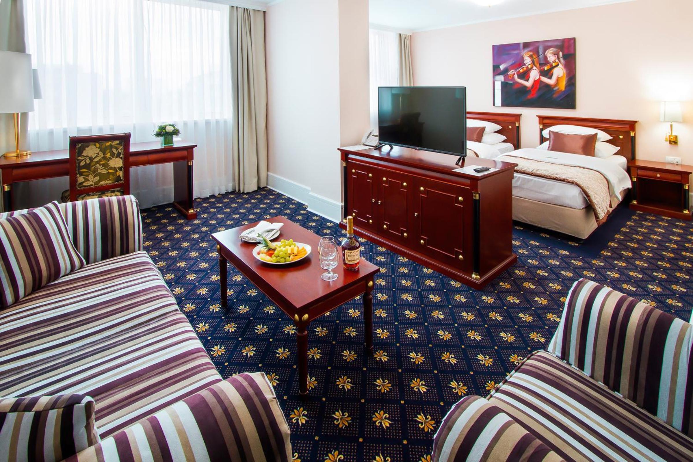 Deluxe Double or Twin Room photo 3