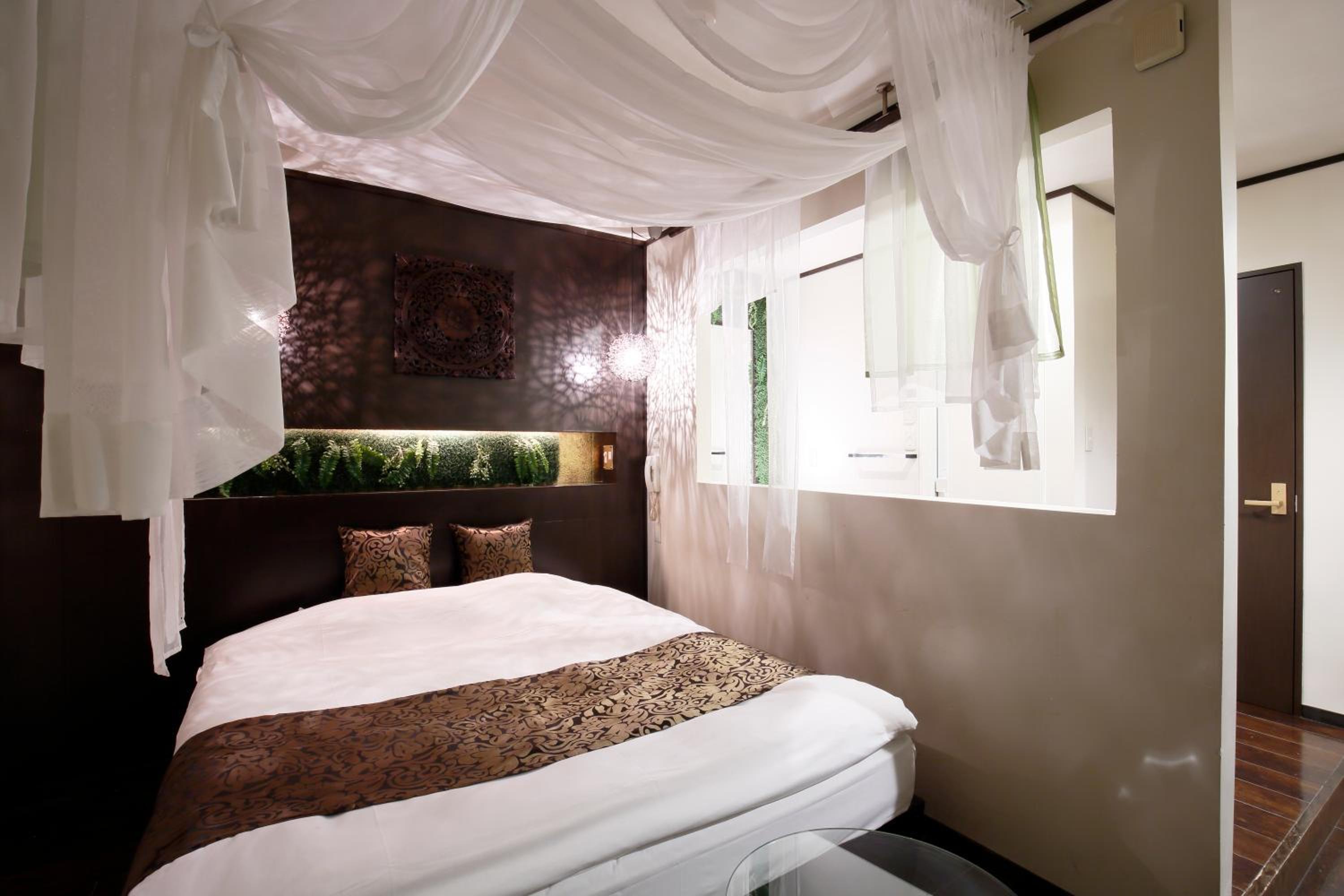 Double Room - Photo 4