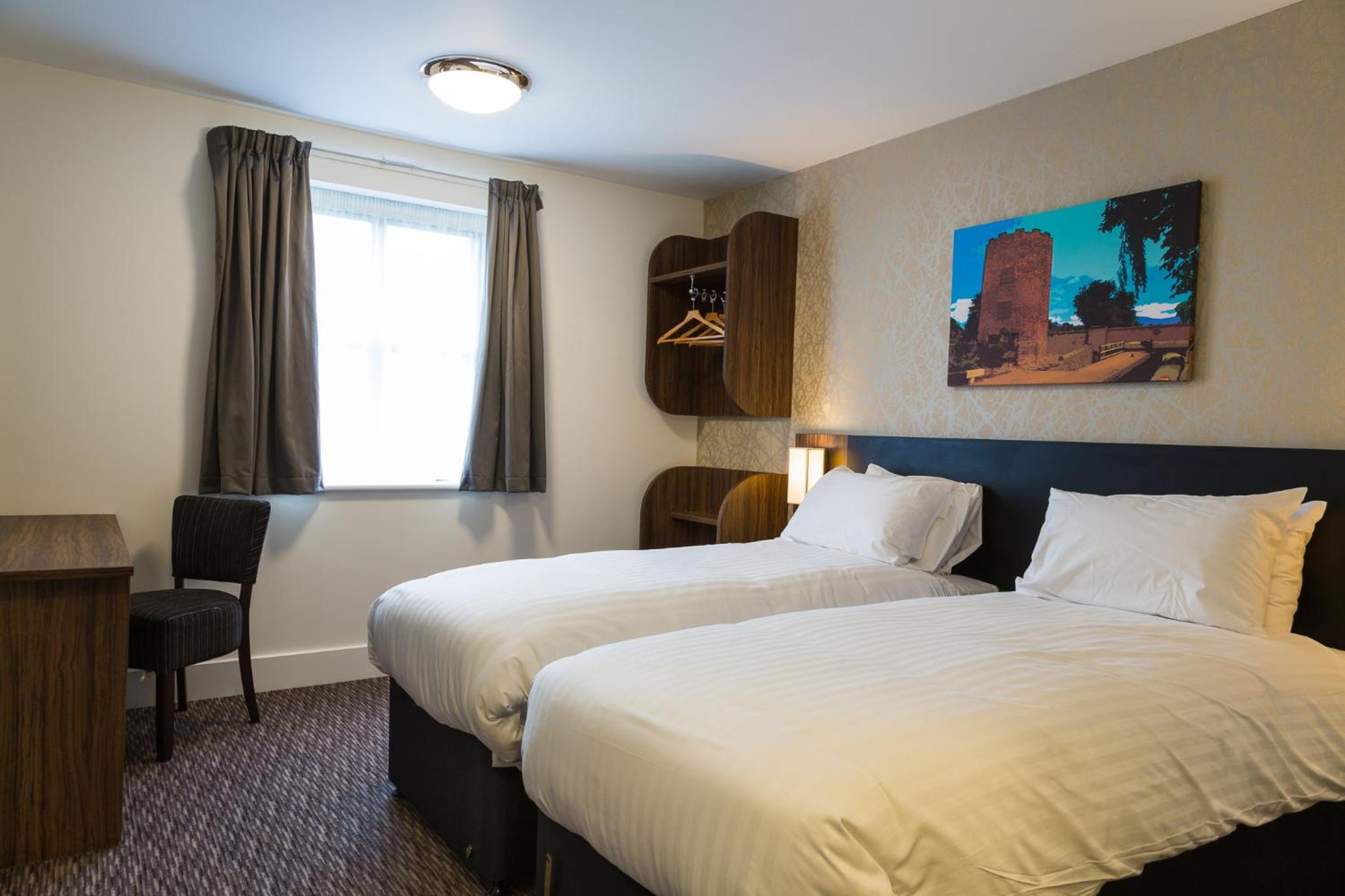 Twin Room - Photo 2