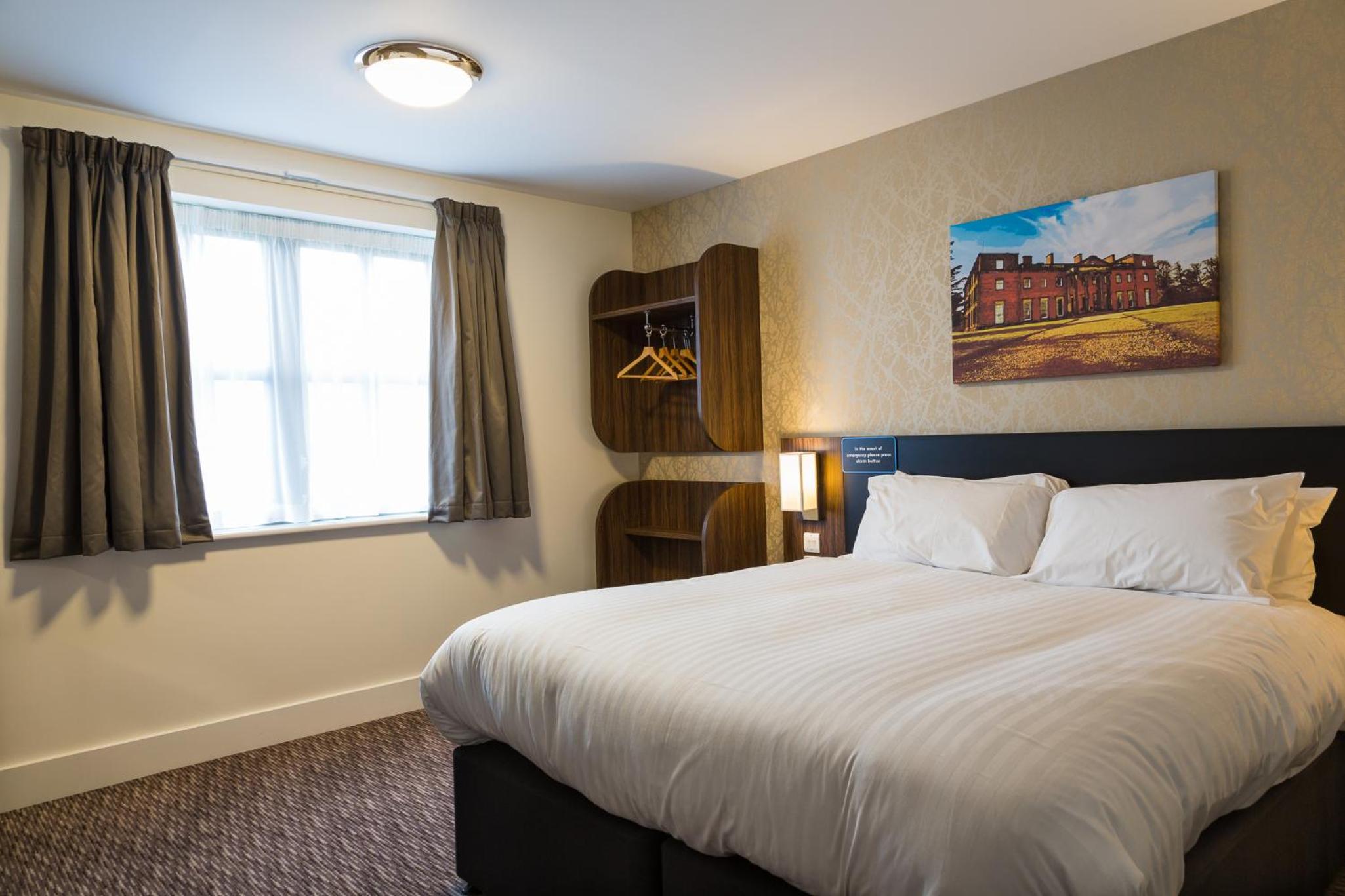 Double Room - Photo 6