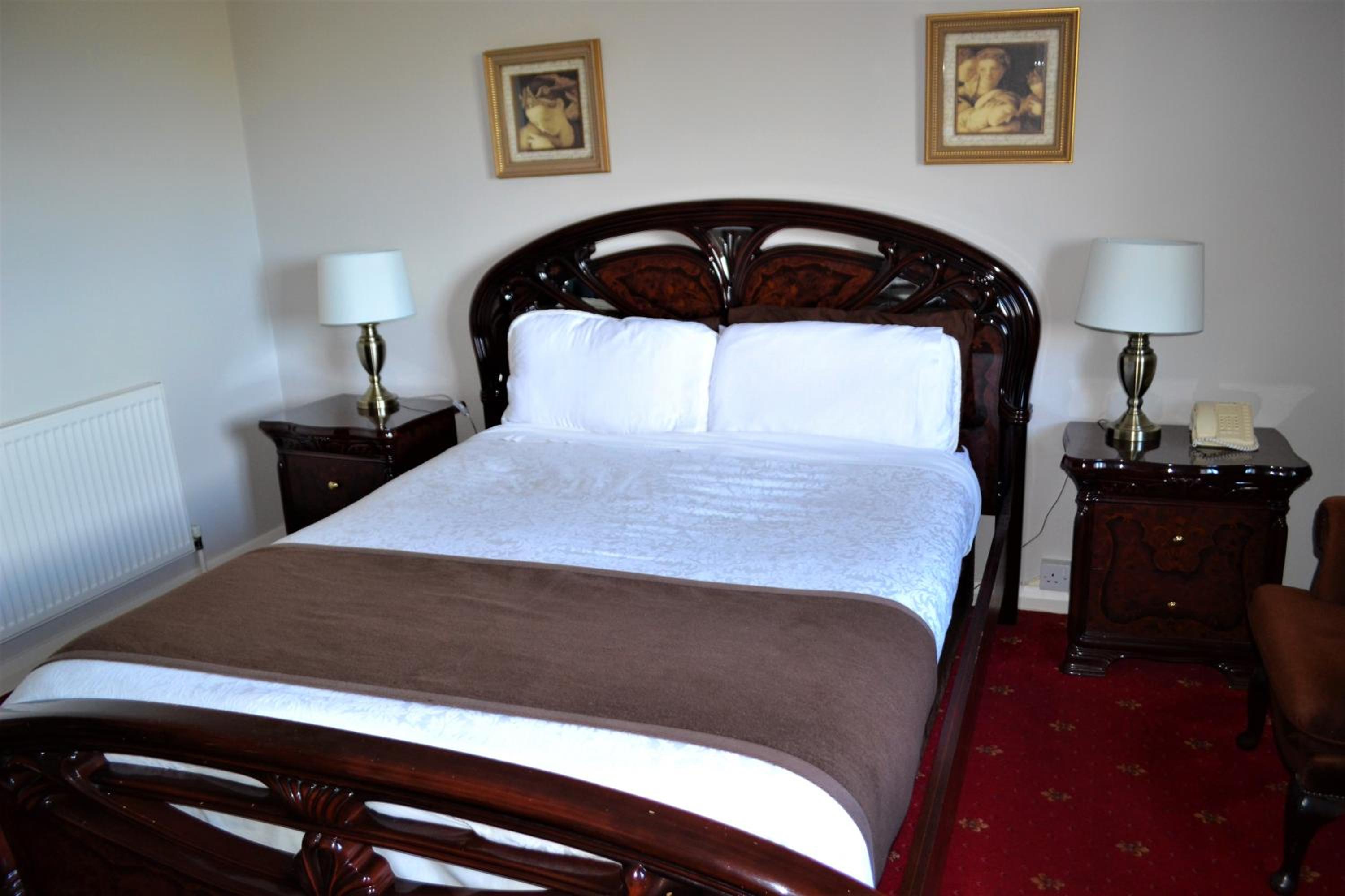Double Room - Photo 3
