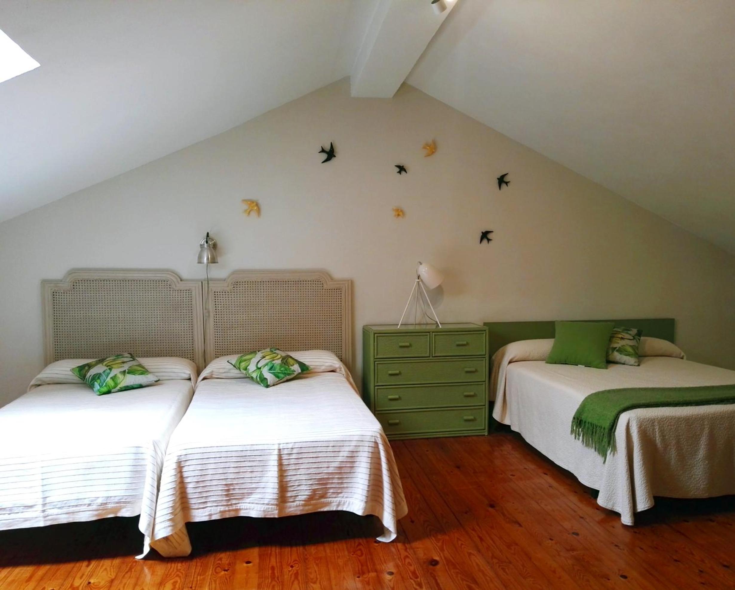 Casa de cuatro habitaciones