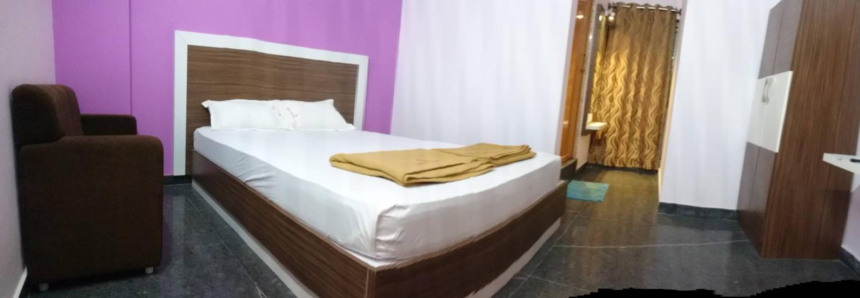 Deluxe Double Room - Photo 4