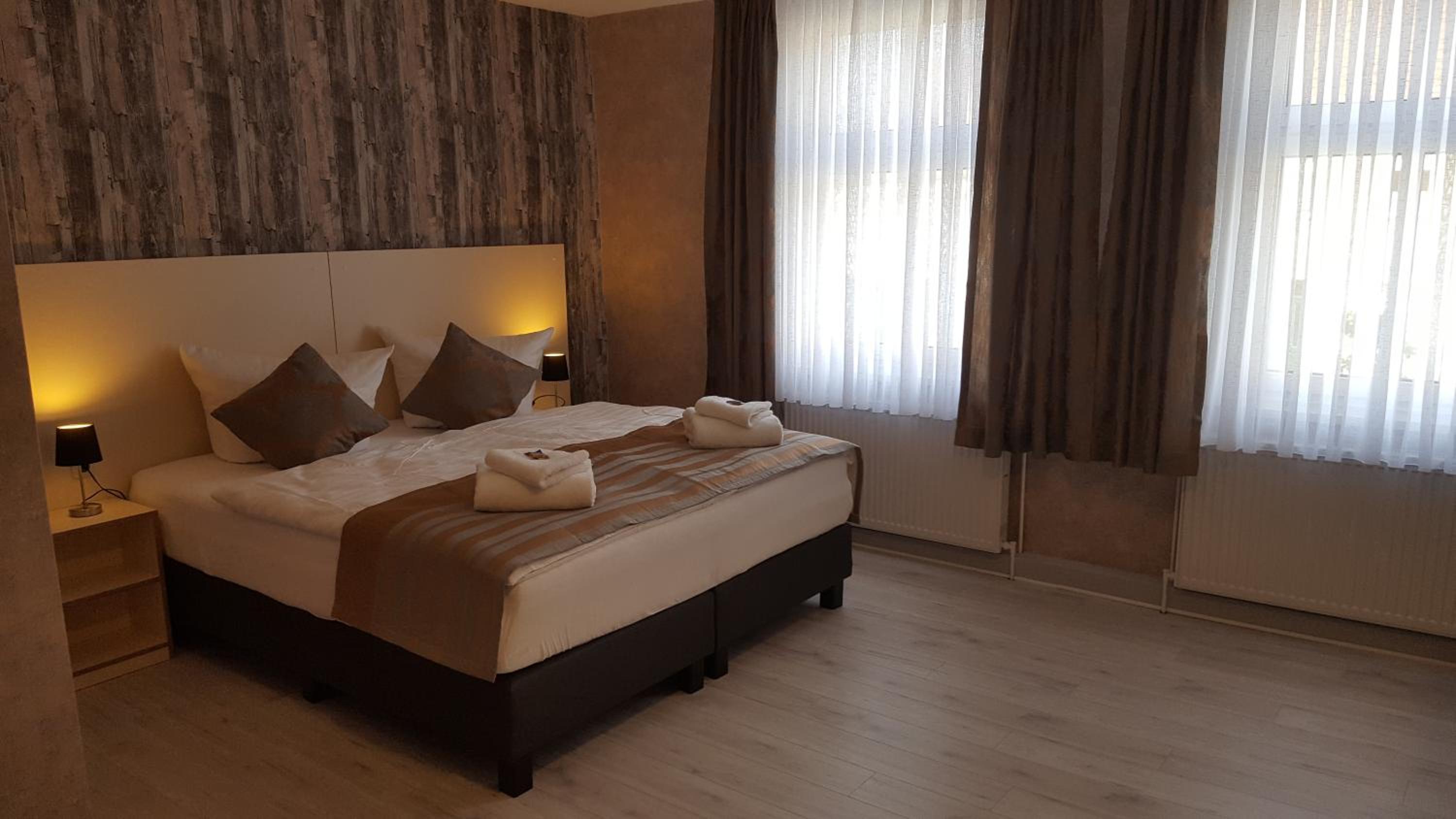 Suite with City View photo 1
