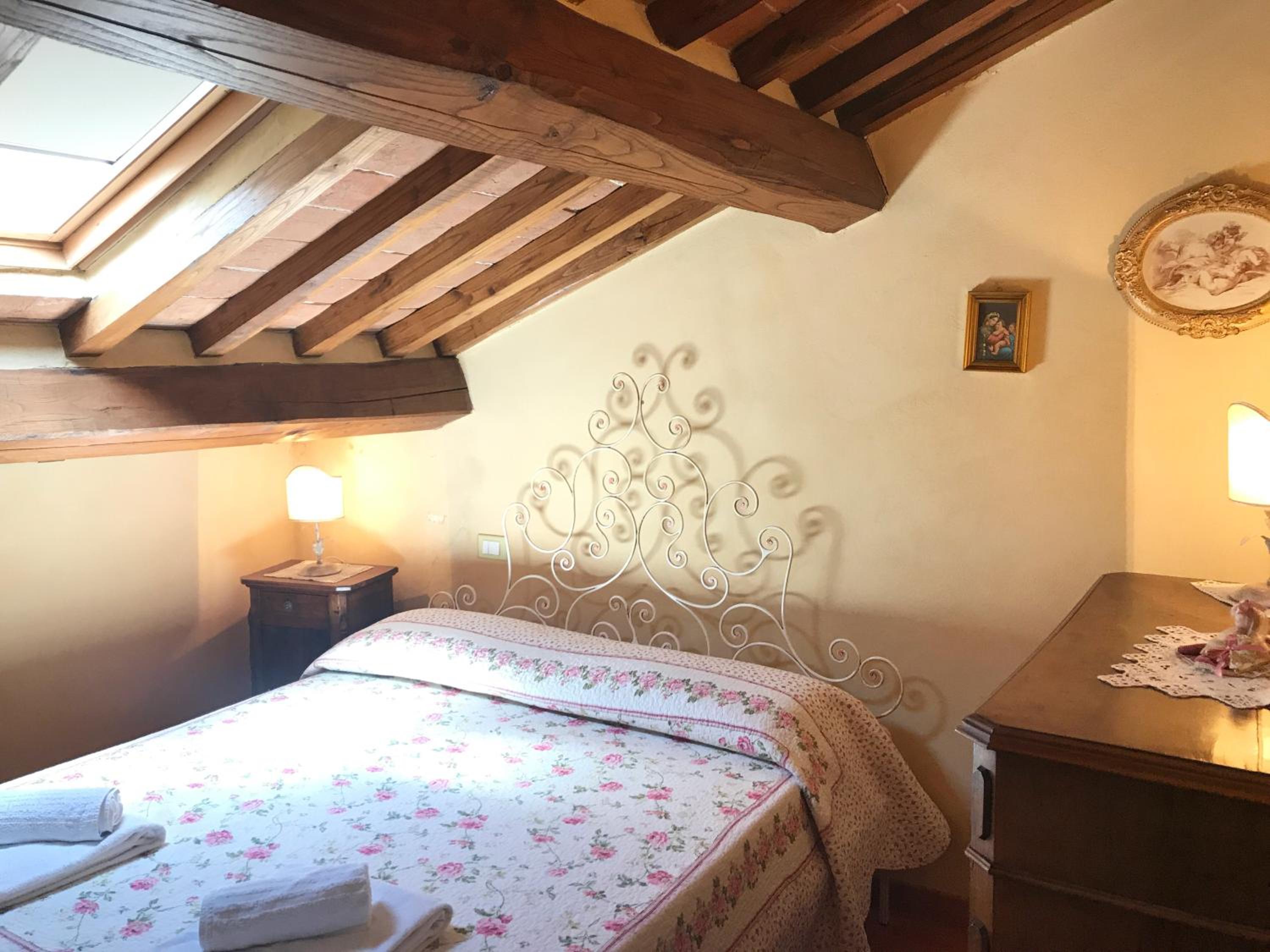 Two-Bedroom Apartment - Split Level
