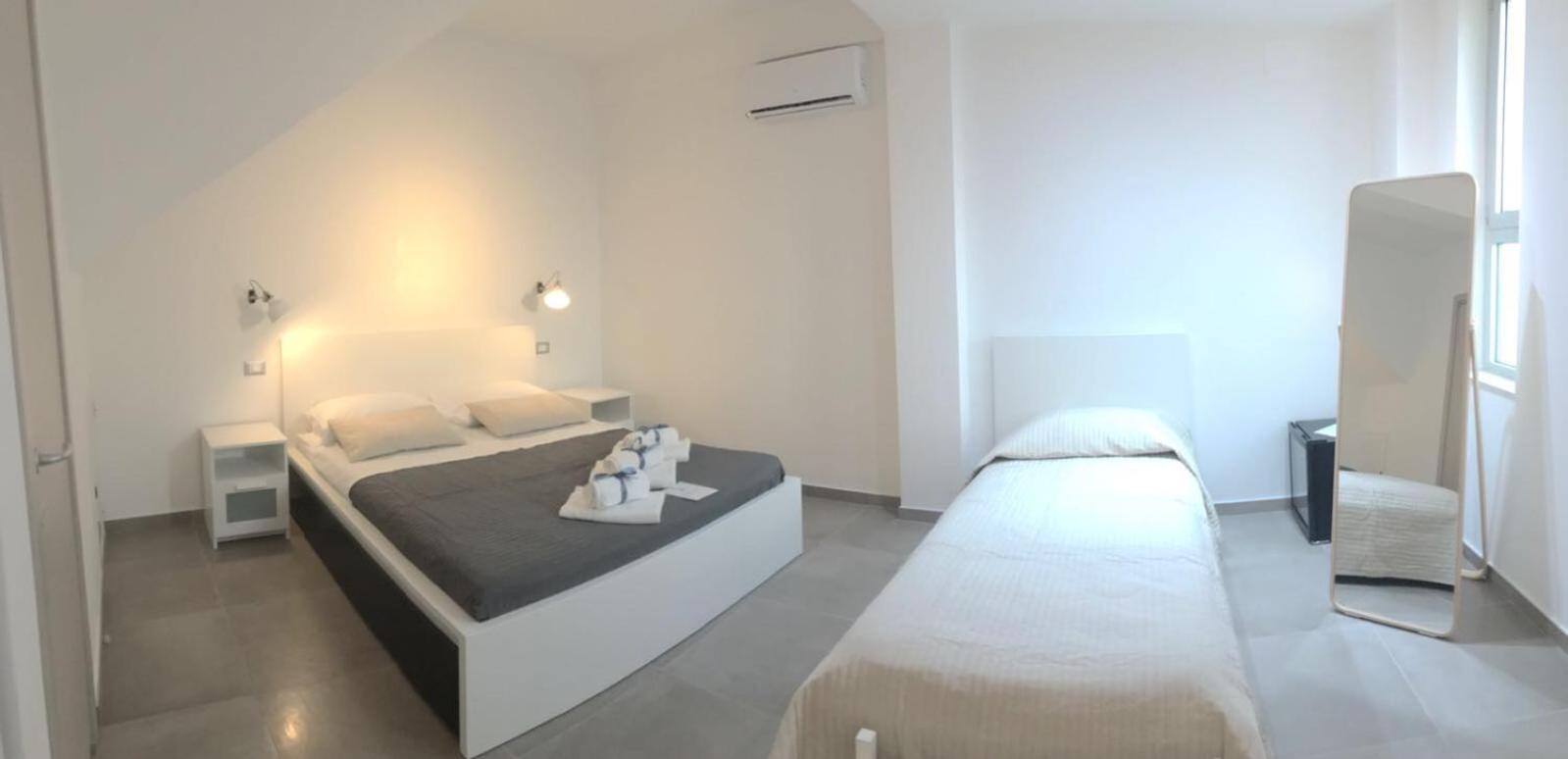Deluxe Triple Room photo 3