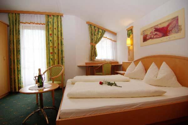 Two-Bedroom Apartment with Balcony photo 1