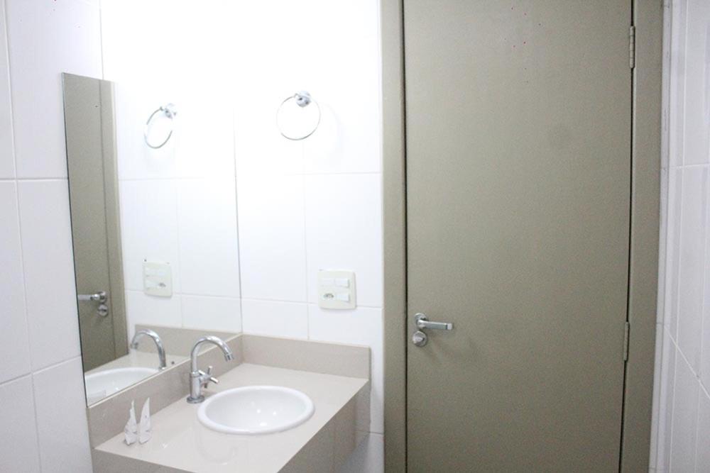 Single Room - Photo 3