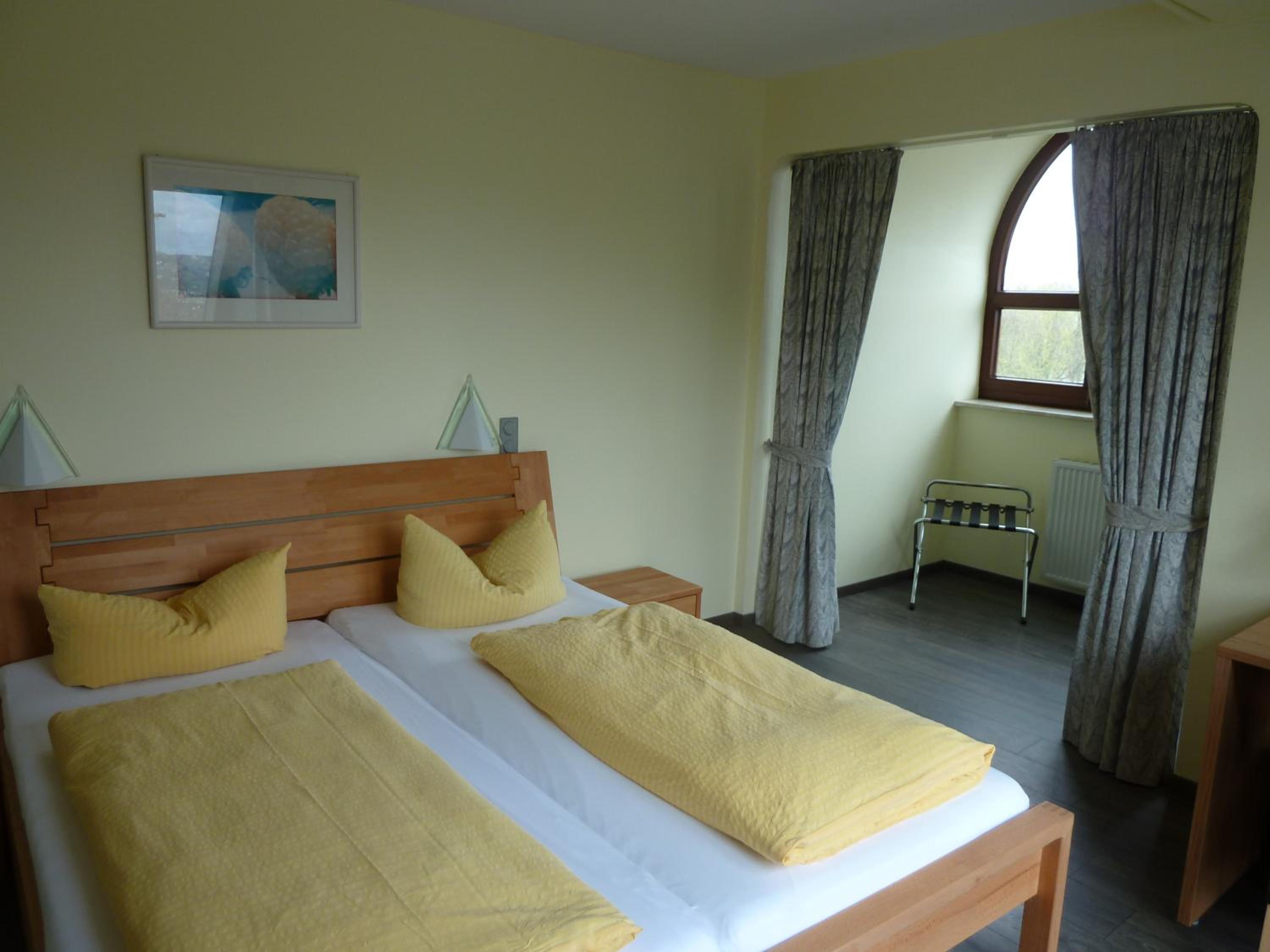 Double Room - Photo 7