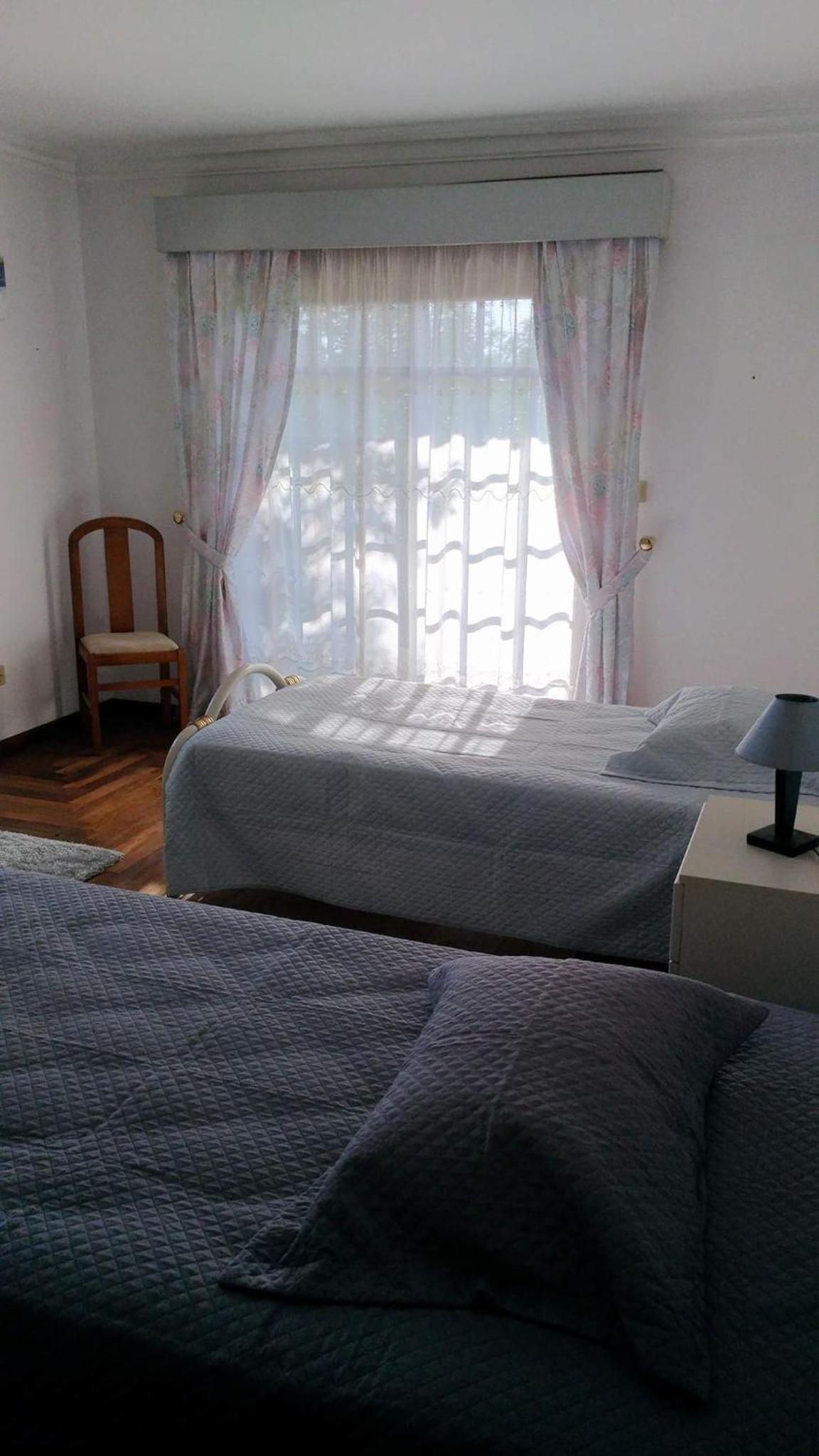Twin Room with Mountain View - Photo 1