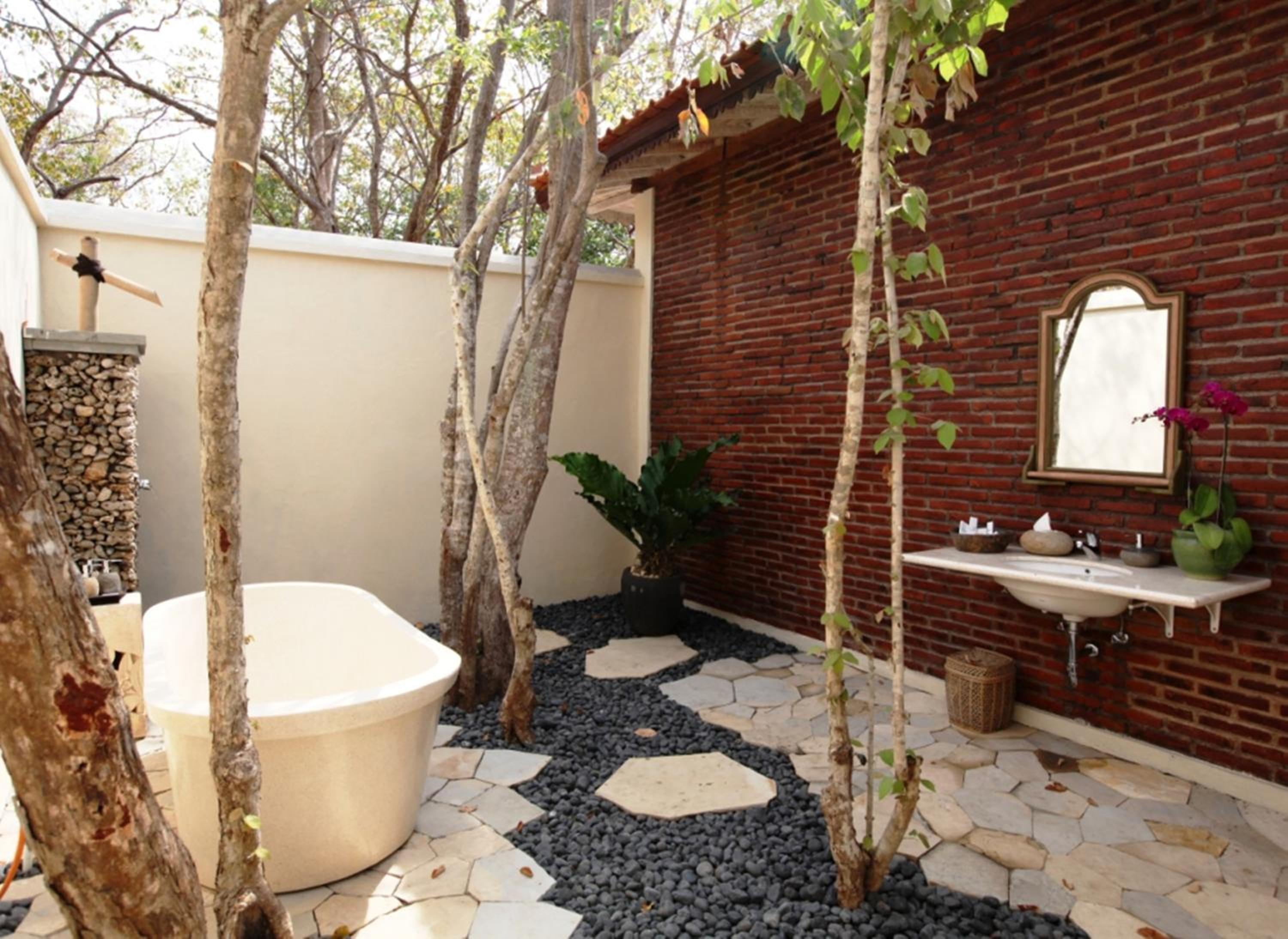 Ocean Front Pool Villa with Free Water Sport and Trekking - Photo 5