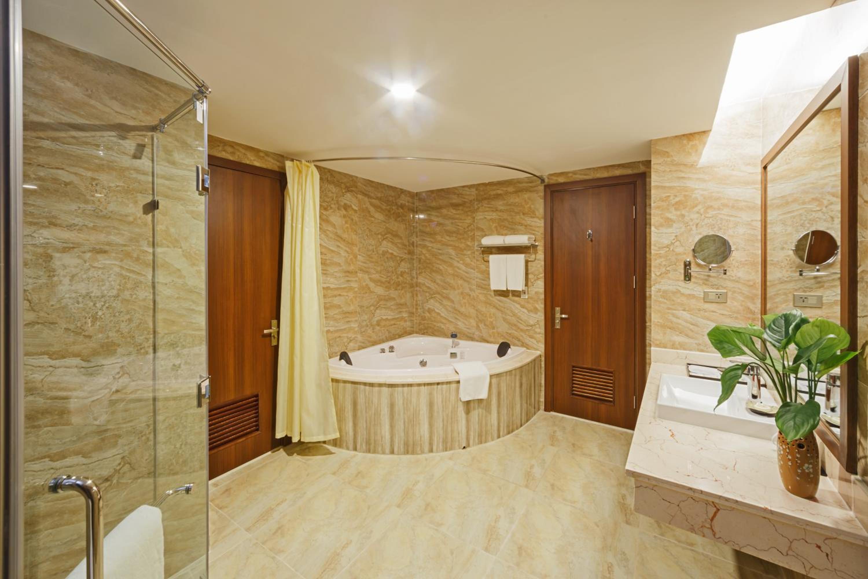 Executive Suite photo 2