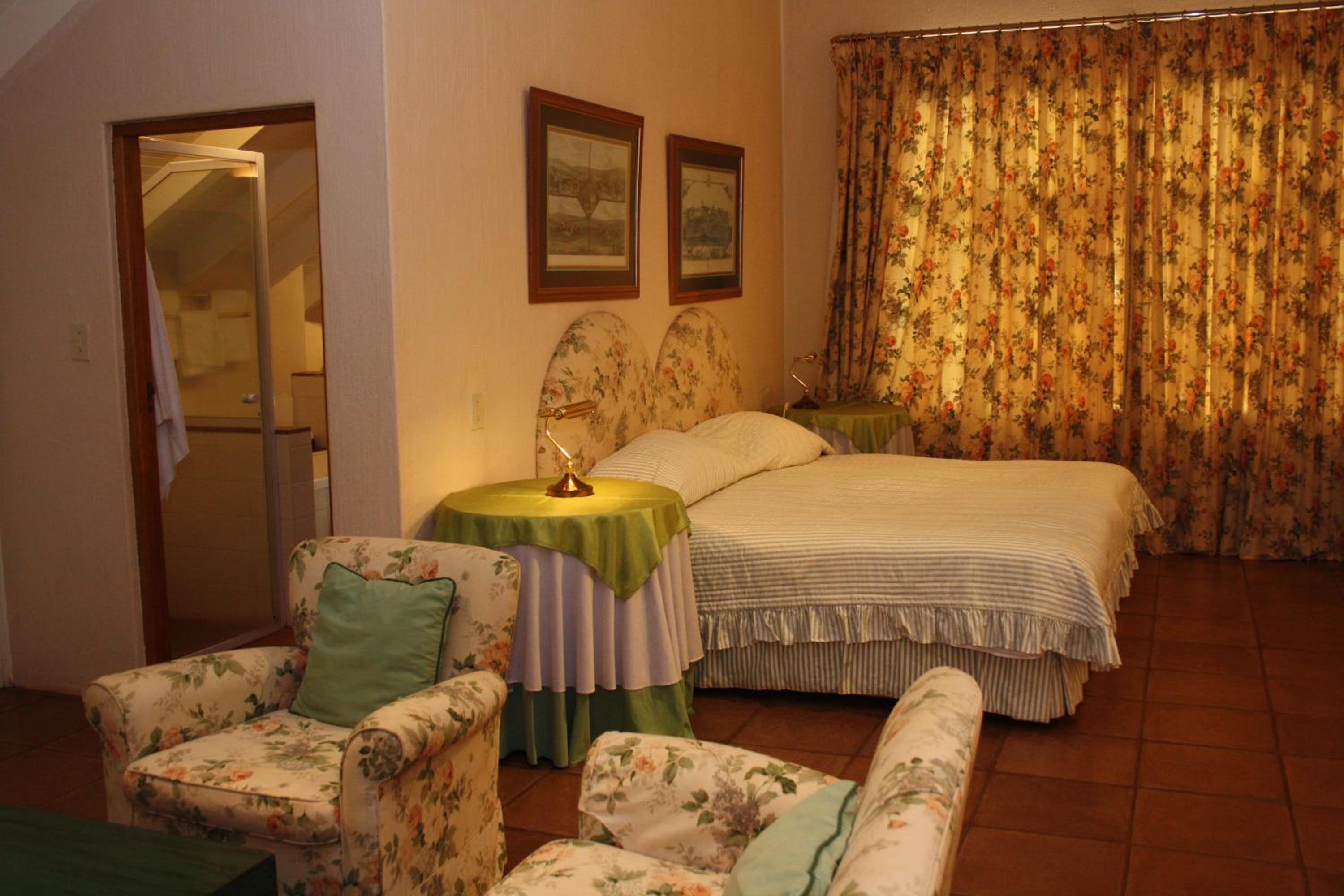 Suite with Balcony photo 2