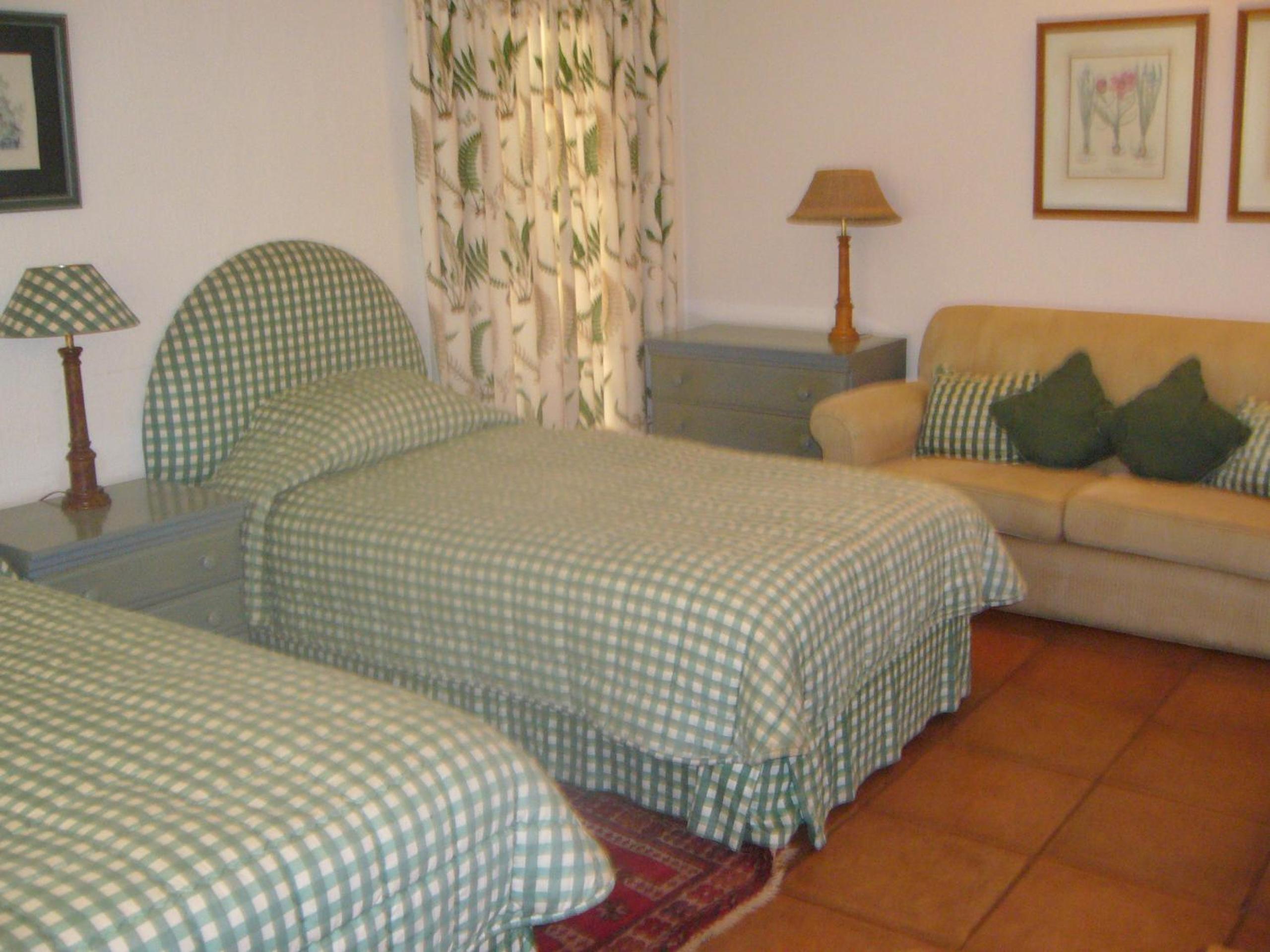 Double or Twin Room photo 3