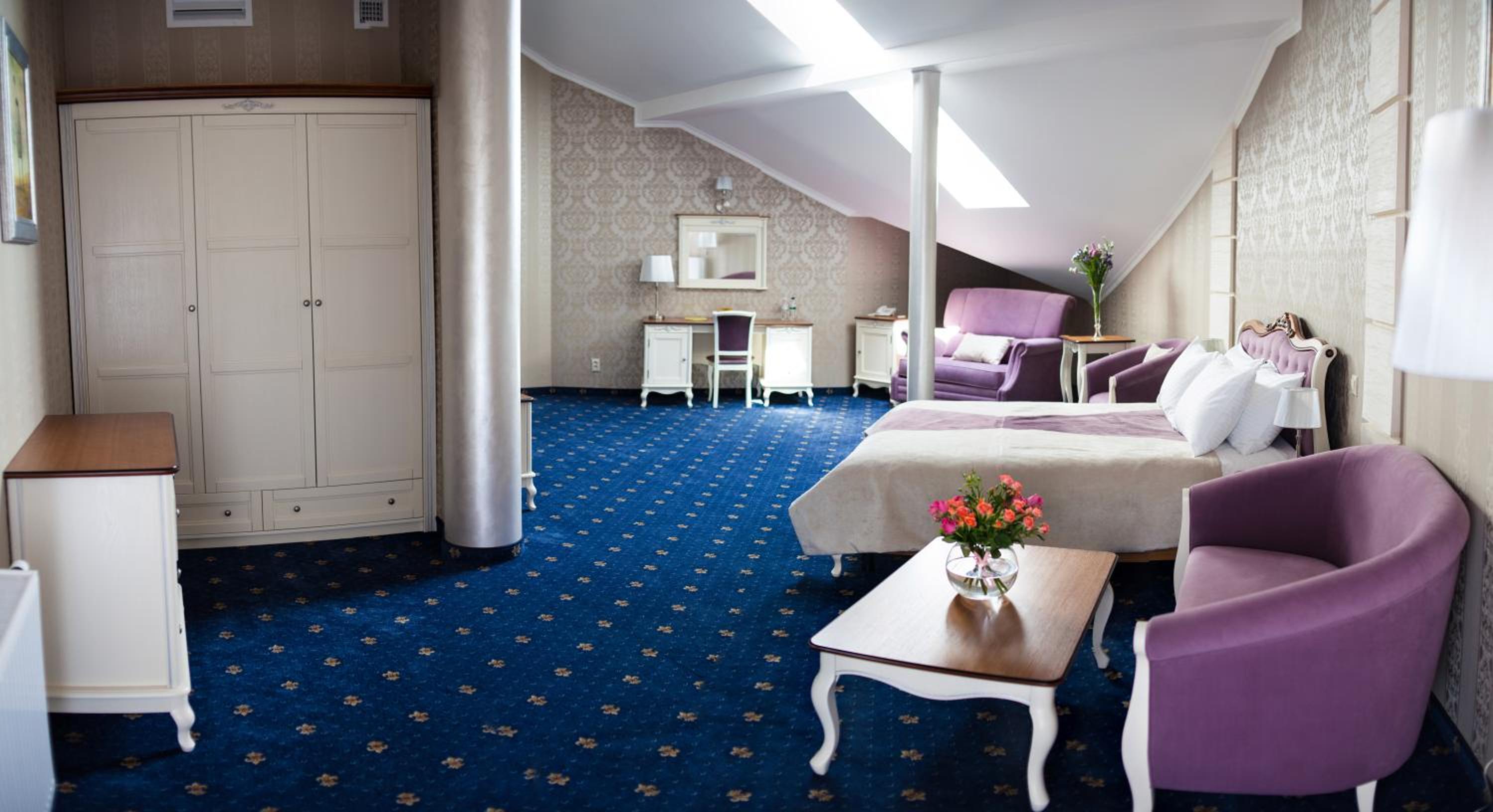 Junior Suite with Balcony photo 3
