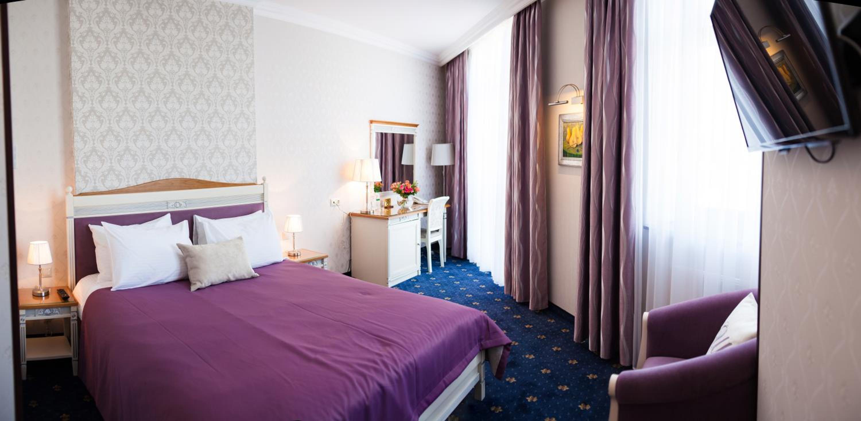 Economy Double Room photo 2